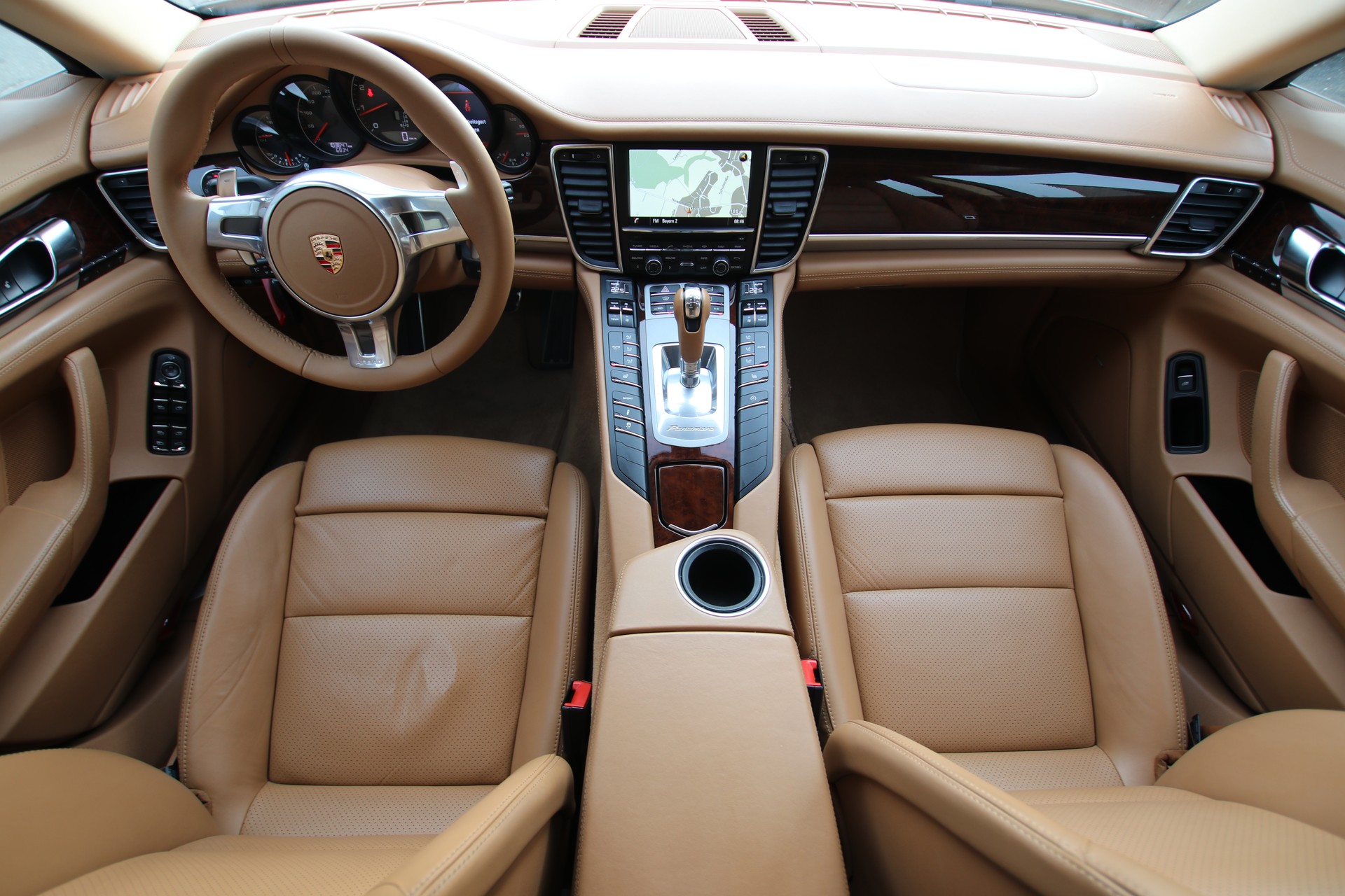 PORSCHE Panamera 4 3.6 PDK-image-9