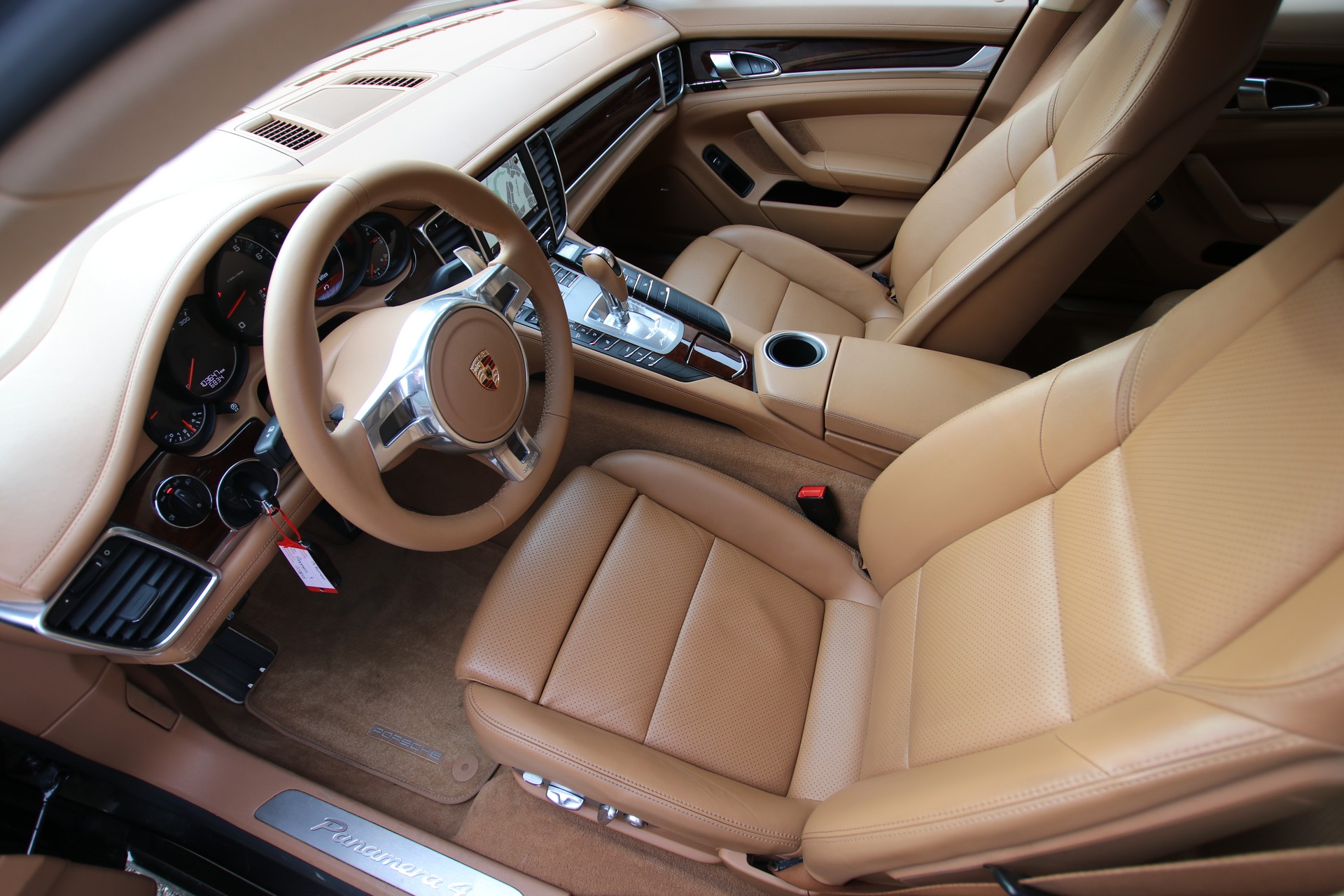 PORSCHE Panamera 4 3.6 PDK-image-11