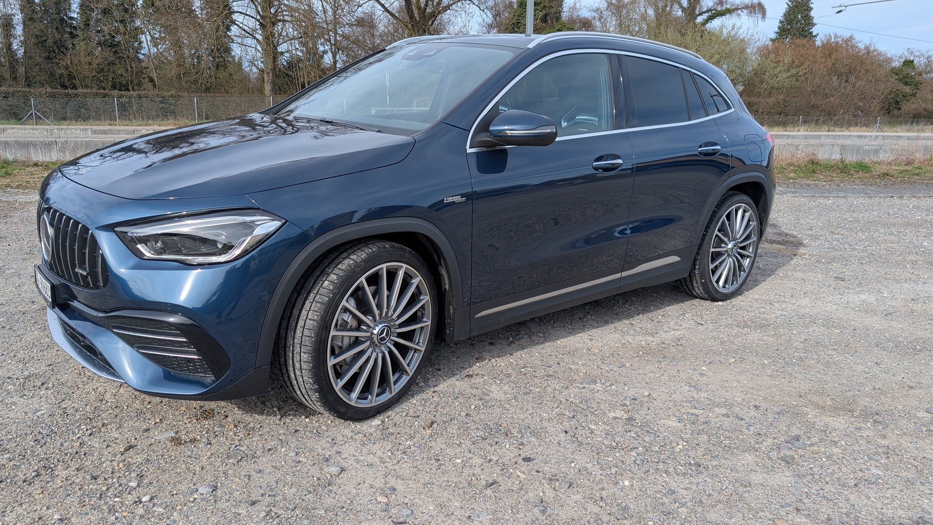 MERCEDES-BENZ GLA 35 AMG 4Matic 8G-Speedshift DCT-image-2