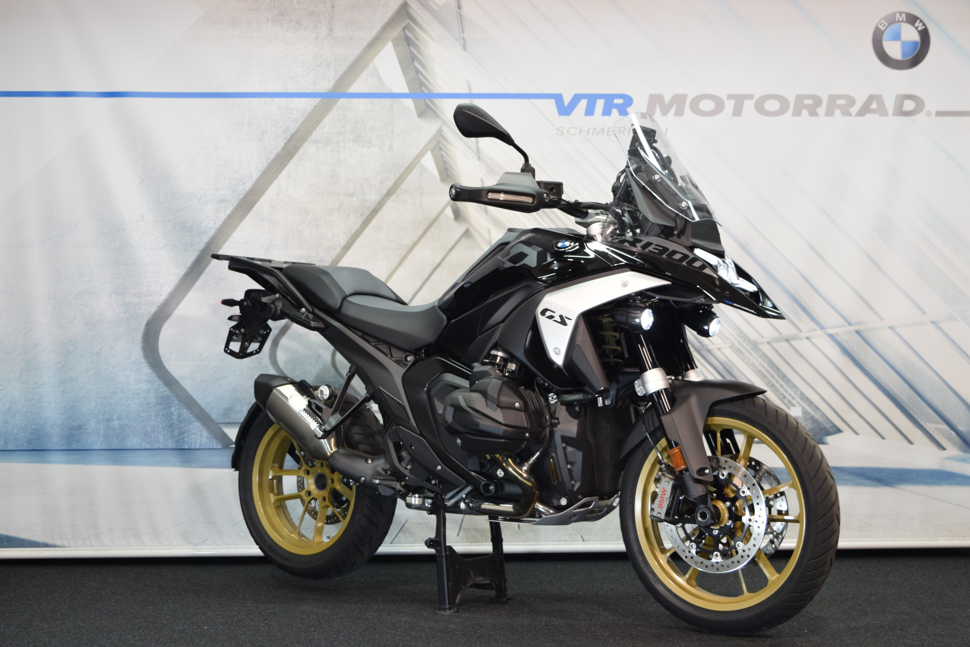 BMW R 1300 GS Triple Black Vollausstattung-image-0