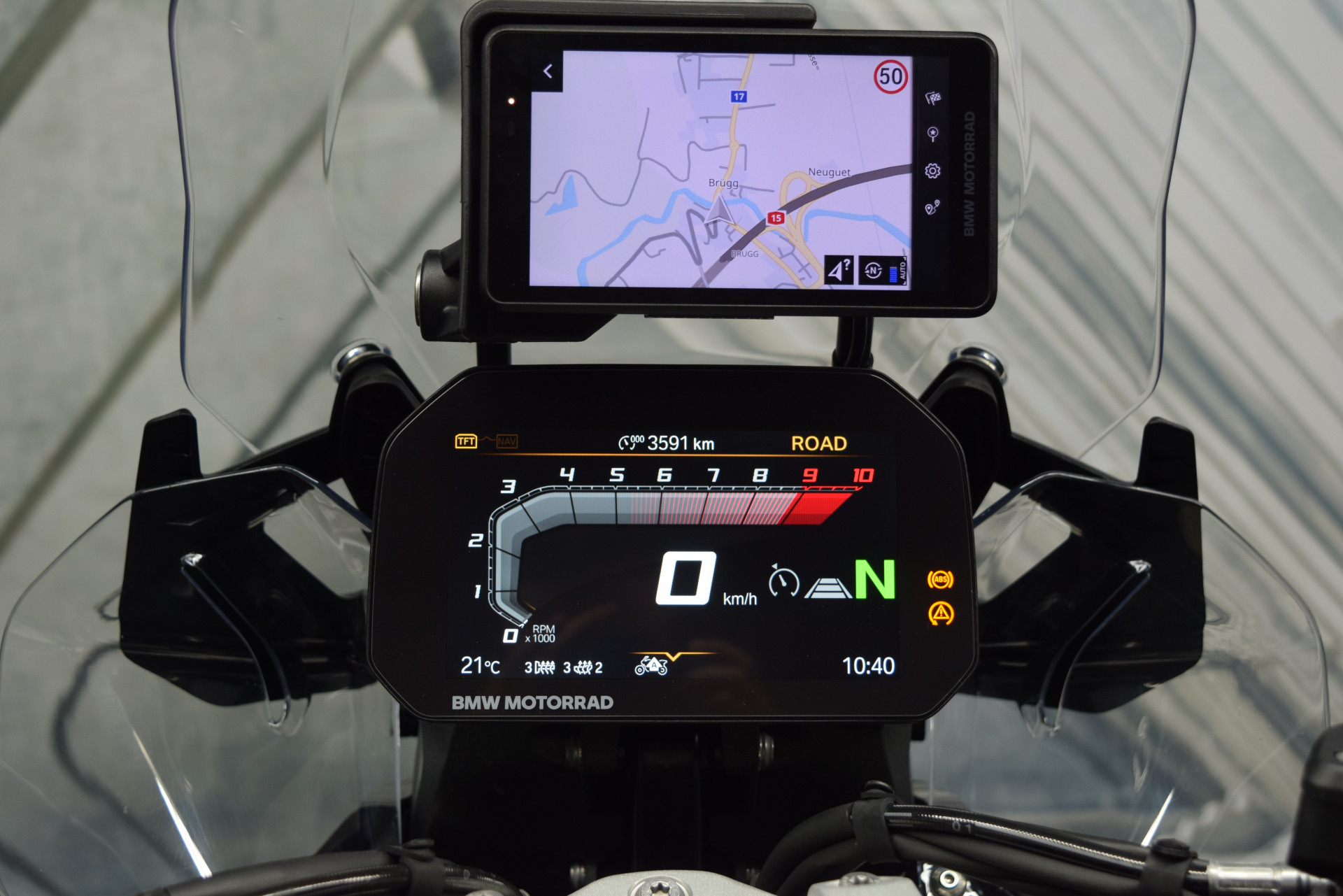 BMW R 1300 GS Triple Black inkl. Navi, Koffer & Topcase-image-8