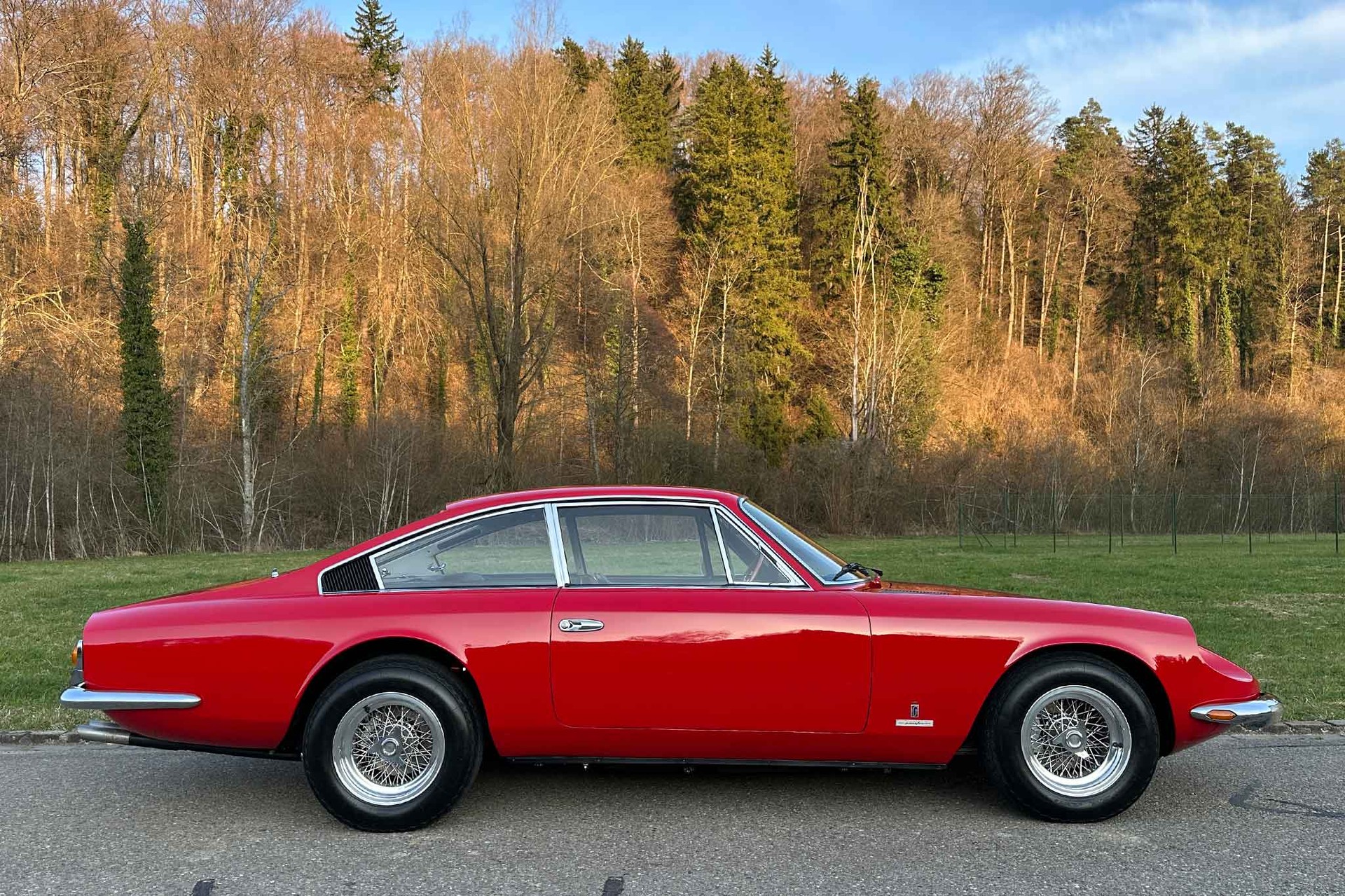 FERRARI 365 GT 2+2-image-4