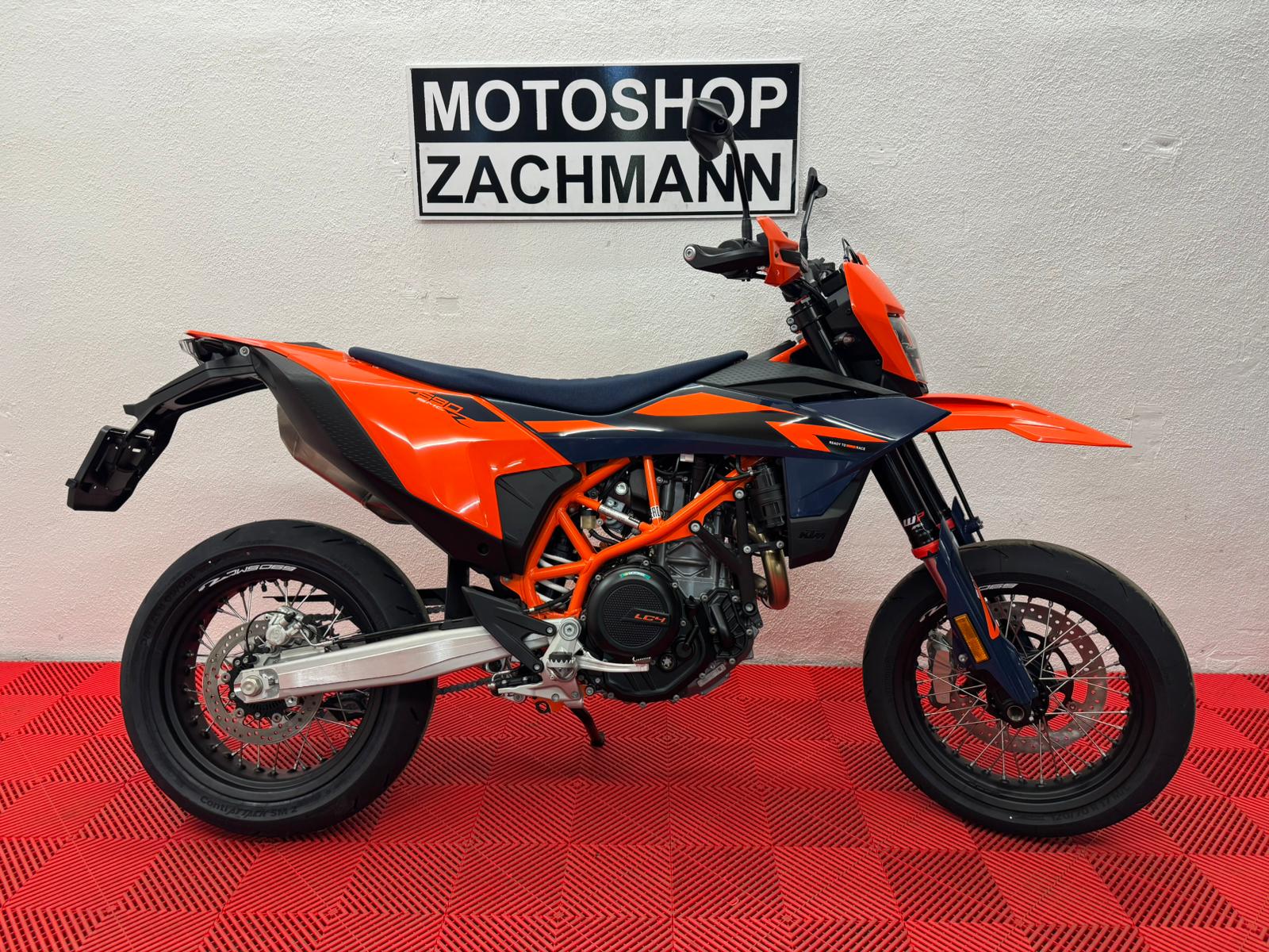 KTM 690 SMC R-image-0