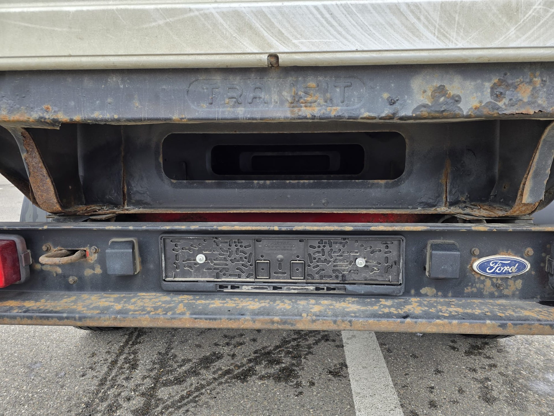 FORD Transit 2.0TD 300 M-image-17