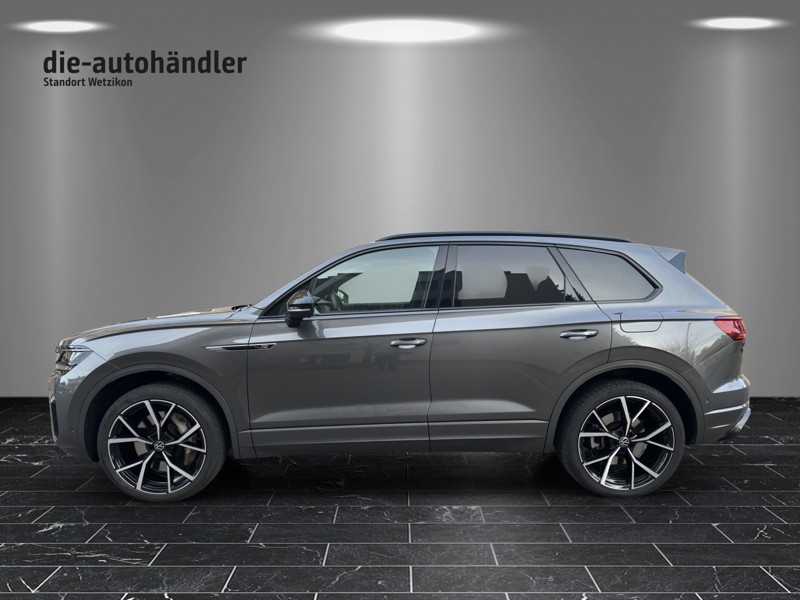 VW Touareg 3.0 TSI eHybrid R Tiptronic-showroom-element-2