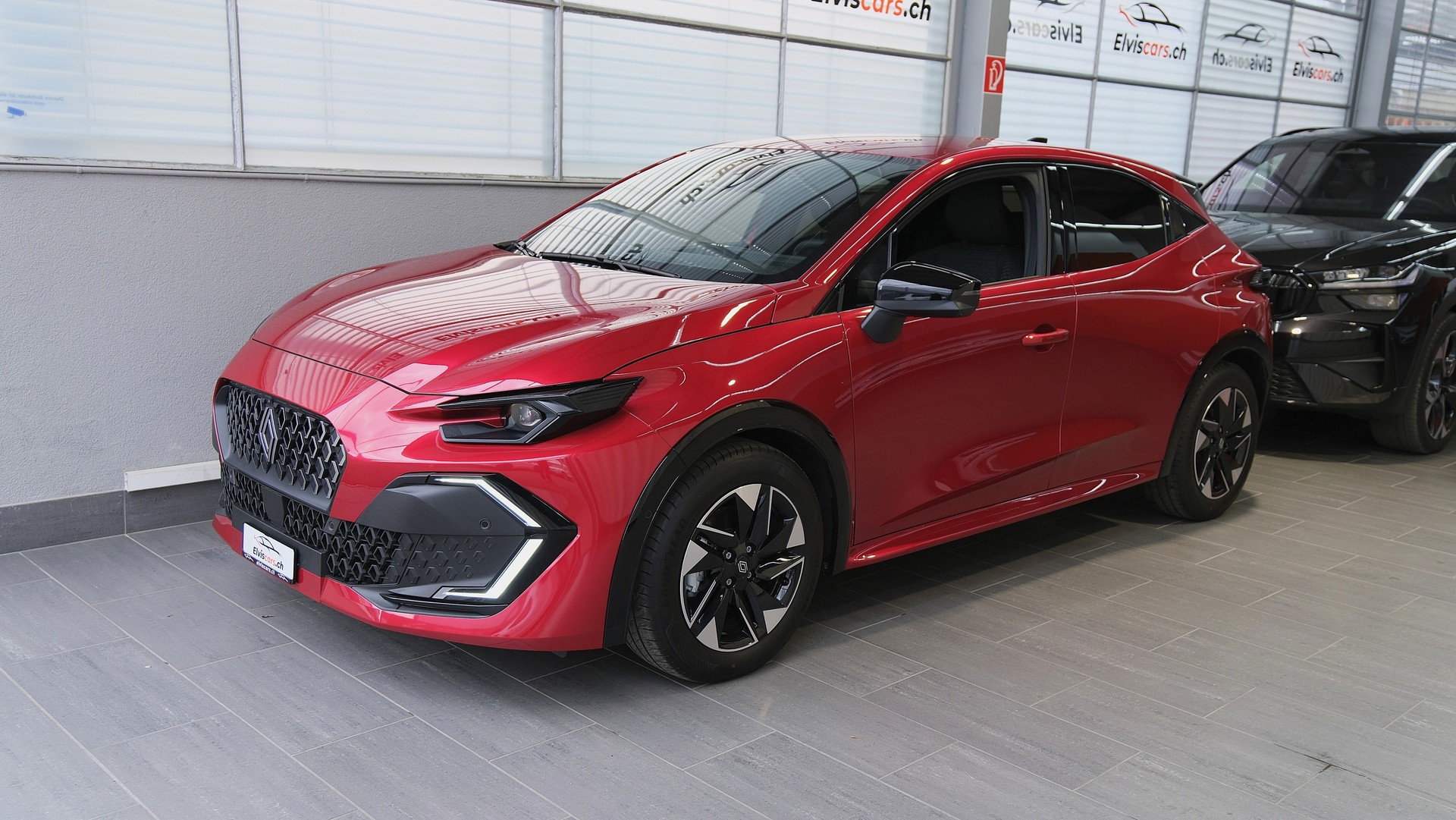 RENAULT Clio 1.8 E-Tech Techno-image-6