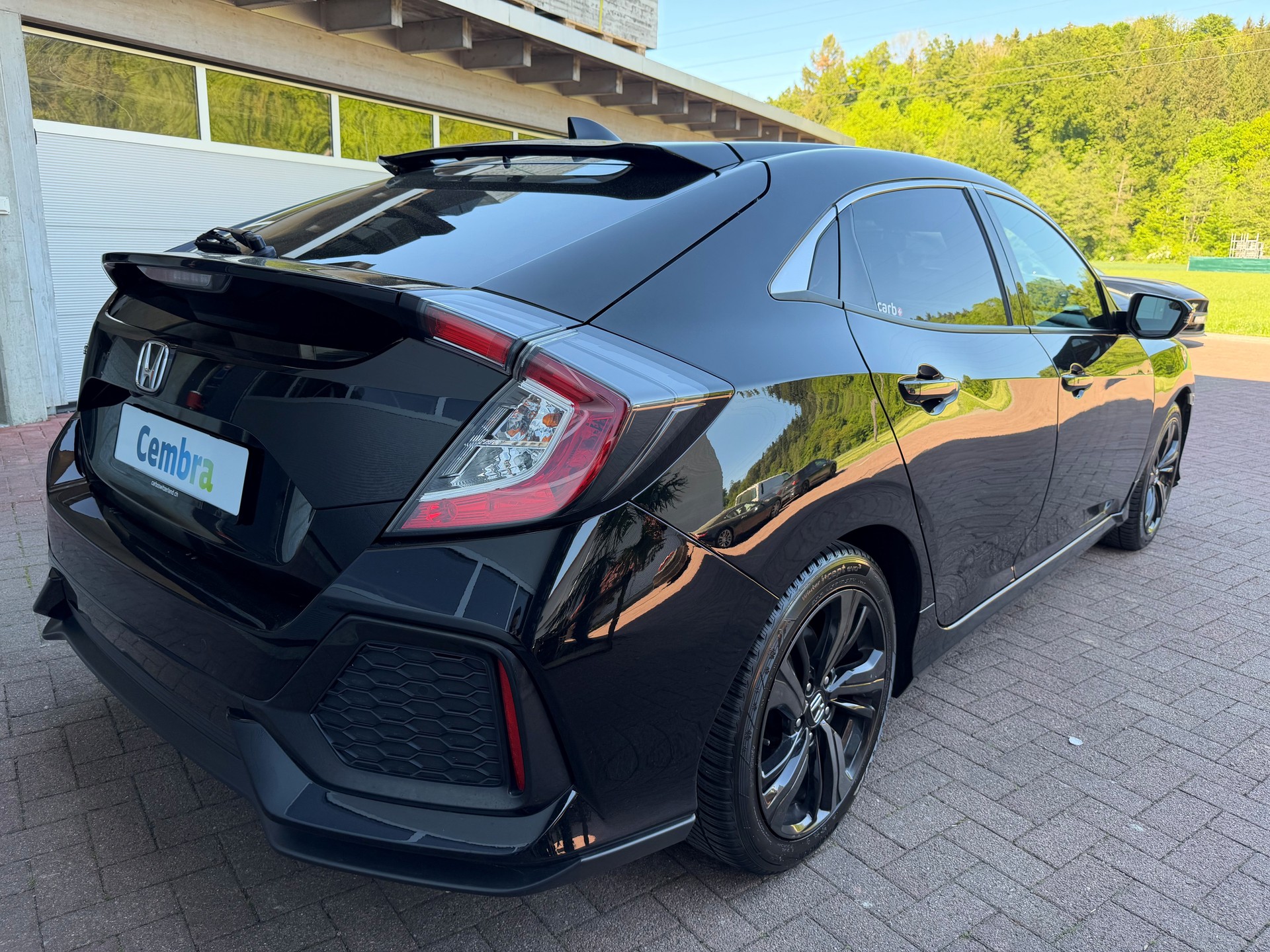 HONDA Civic 1.0 VTEC Elegance CVT-image-3