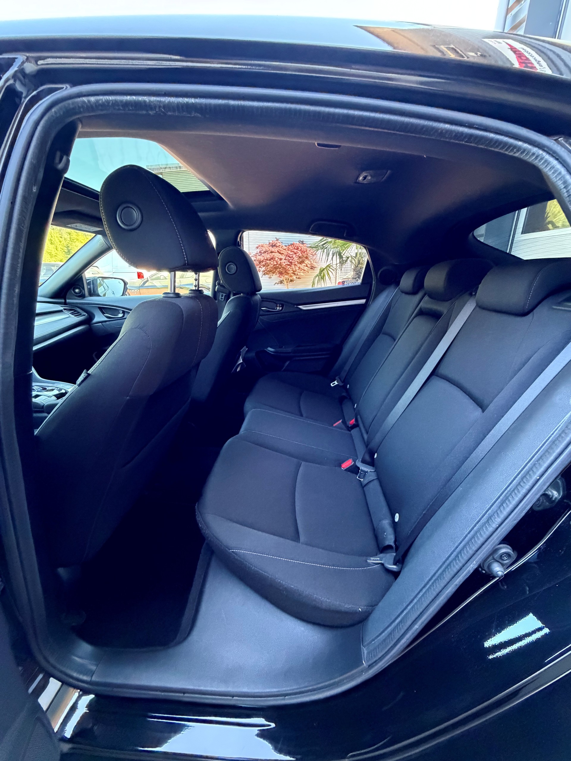 HONDA Civic 1.0 VTEC Elegance CVT-image-9