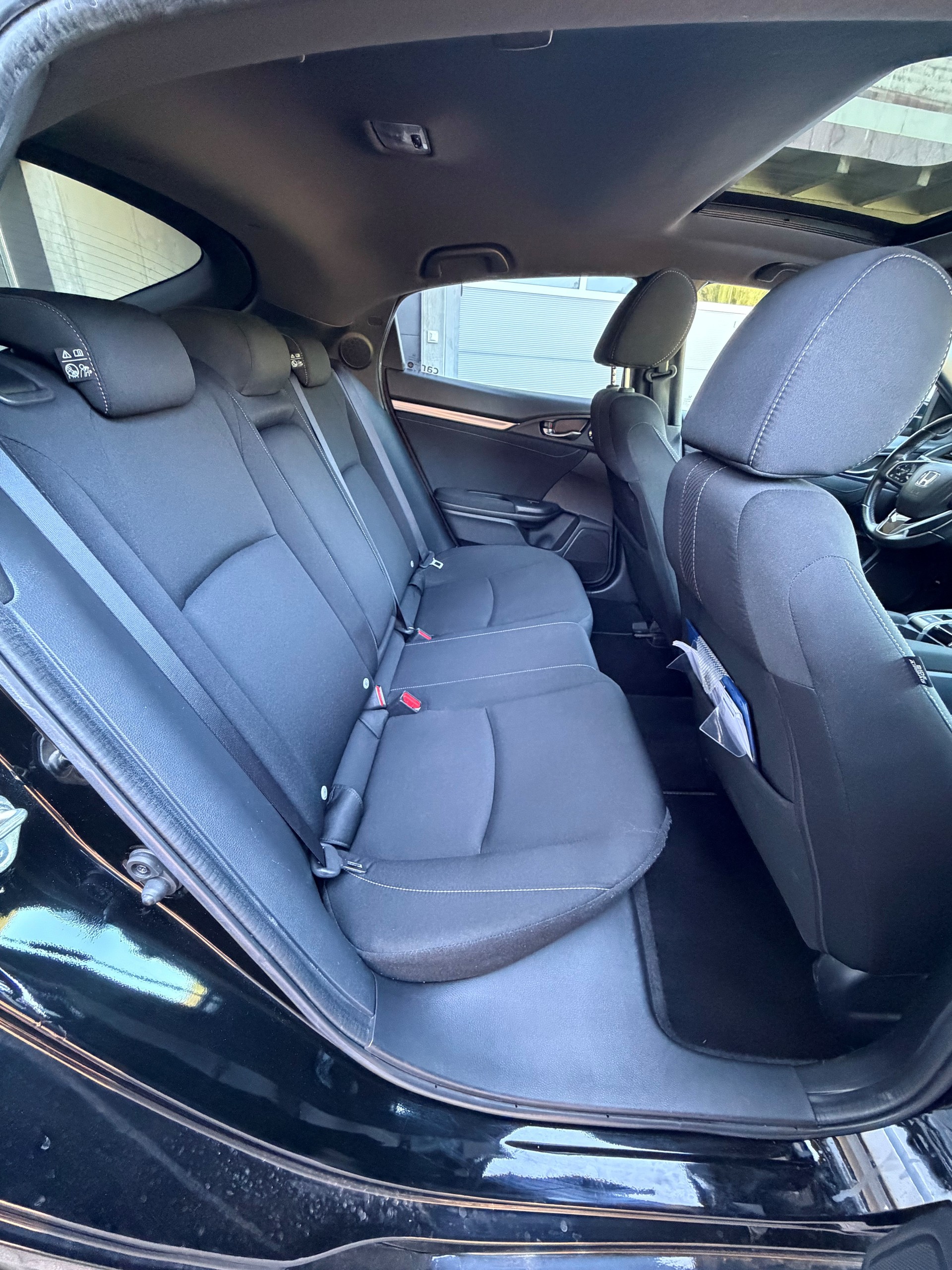 HONDA Civic 1.0 VTEC Elegance CVT-image-11