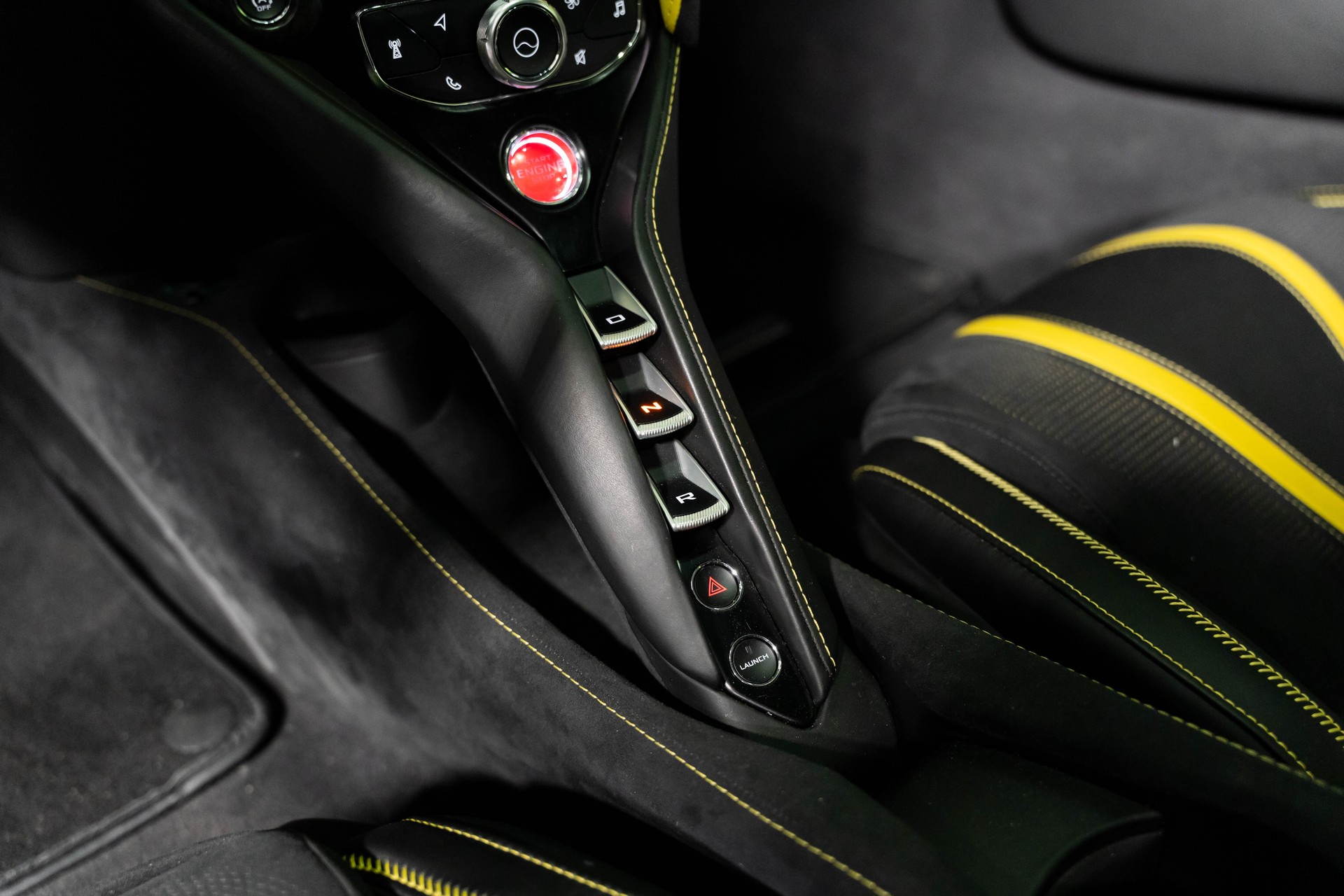 McLAREN 720S Coupé Performance 4.0 V8 SSG-image-13