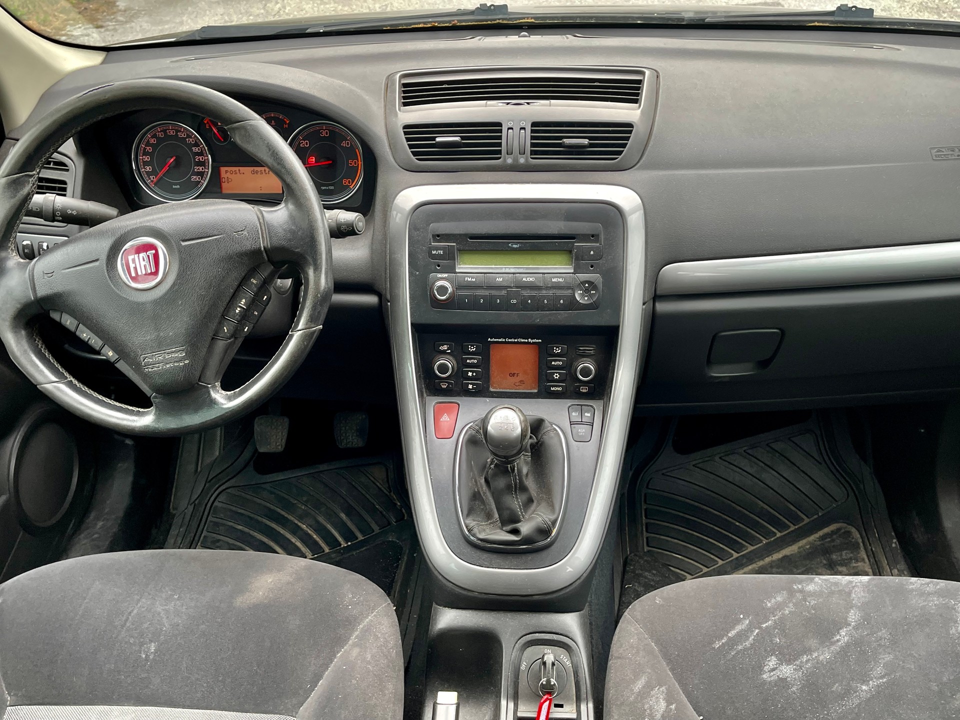 FIAT Croma 1.9 16V JTD Dynamic Automatic-showroom-element-1