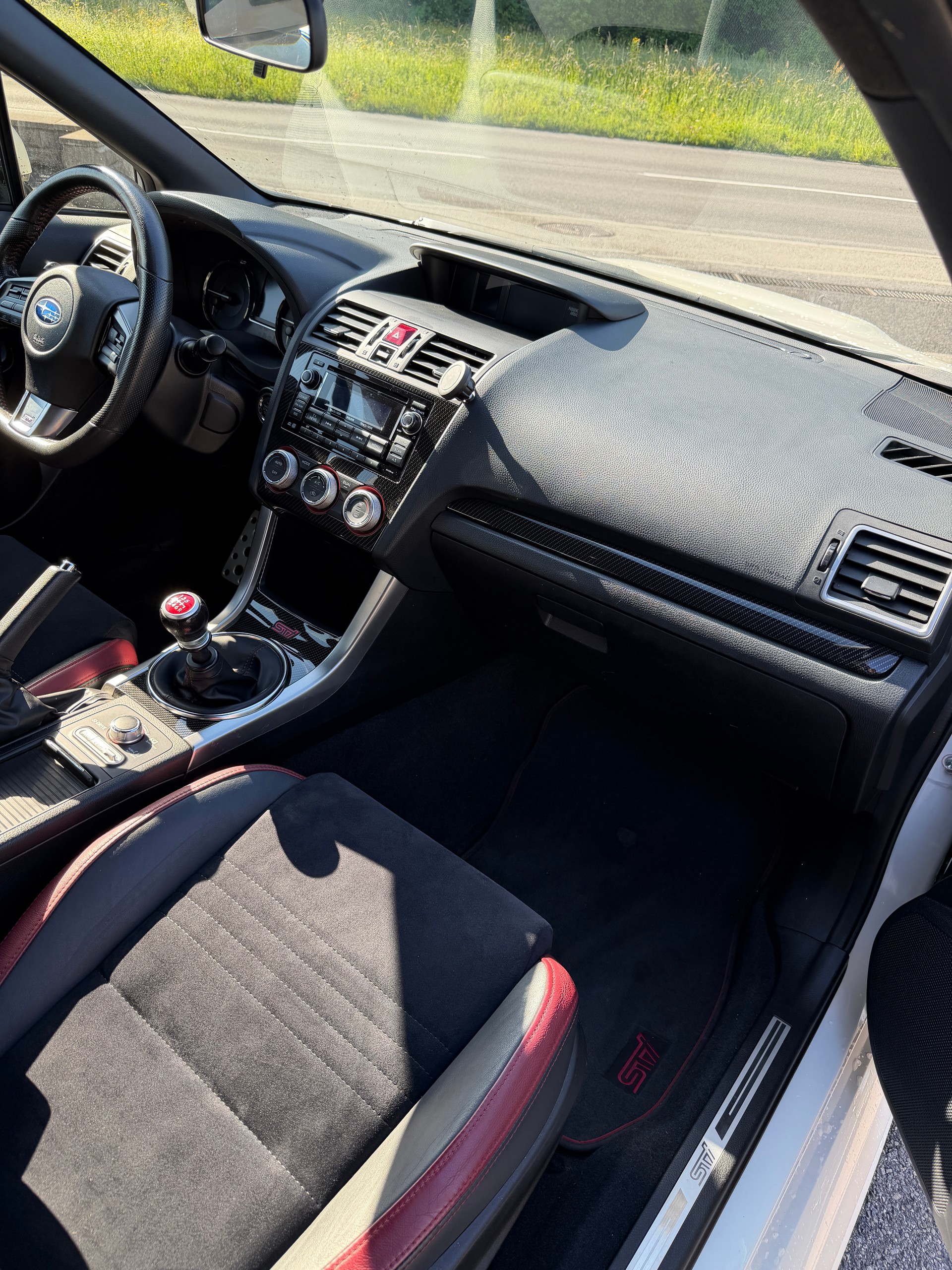 SUBARU WRX 2.5 Turbo 4WD STI Sport-image-9
