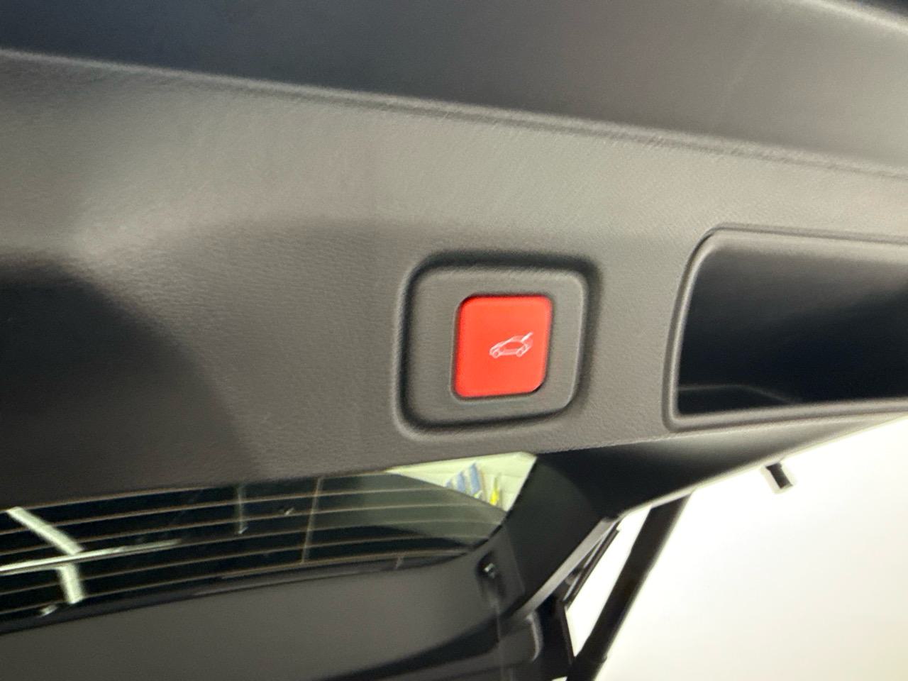 JEEP Compass 1.2 T e-Hybrid First Edition Plus & SKY-image-13