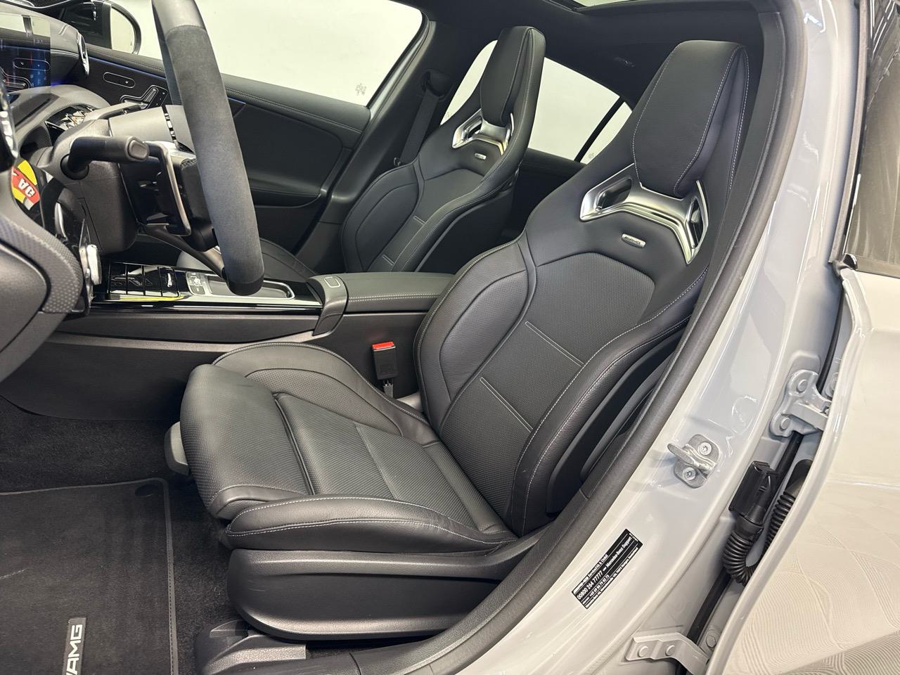 MERCEDES-BENZ A AMG 45 S 4Matic+ 8G-DCT-showroom-element-3