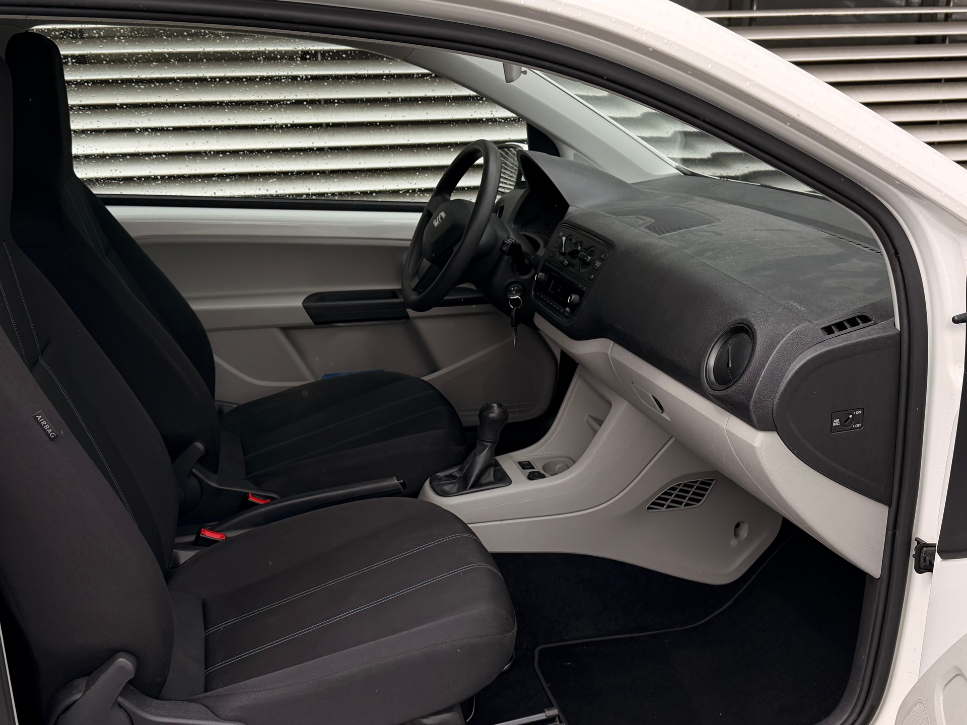 SEAT Mii 1.0 Chic EcoFuel-image-6