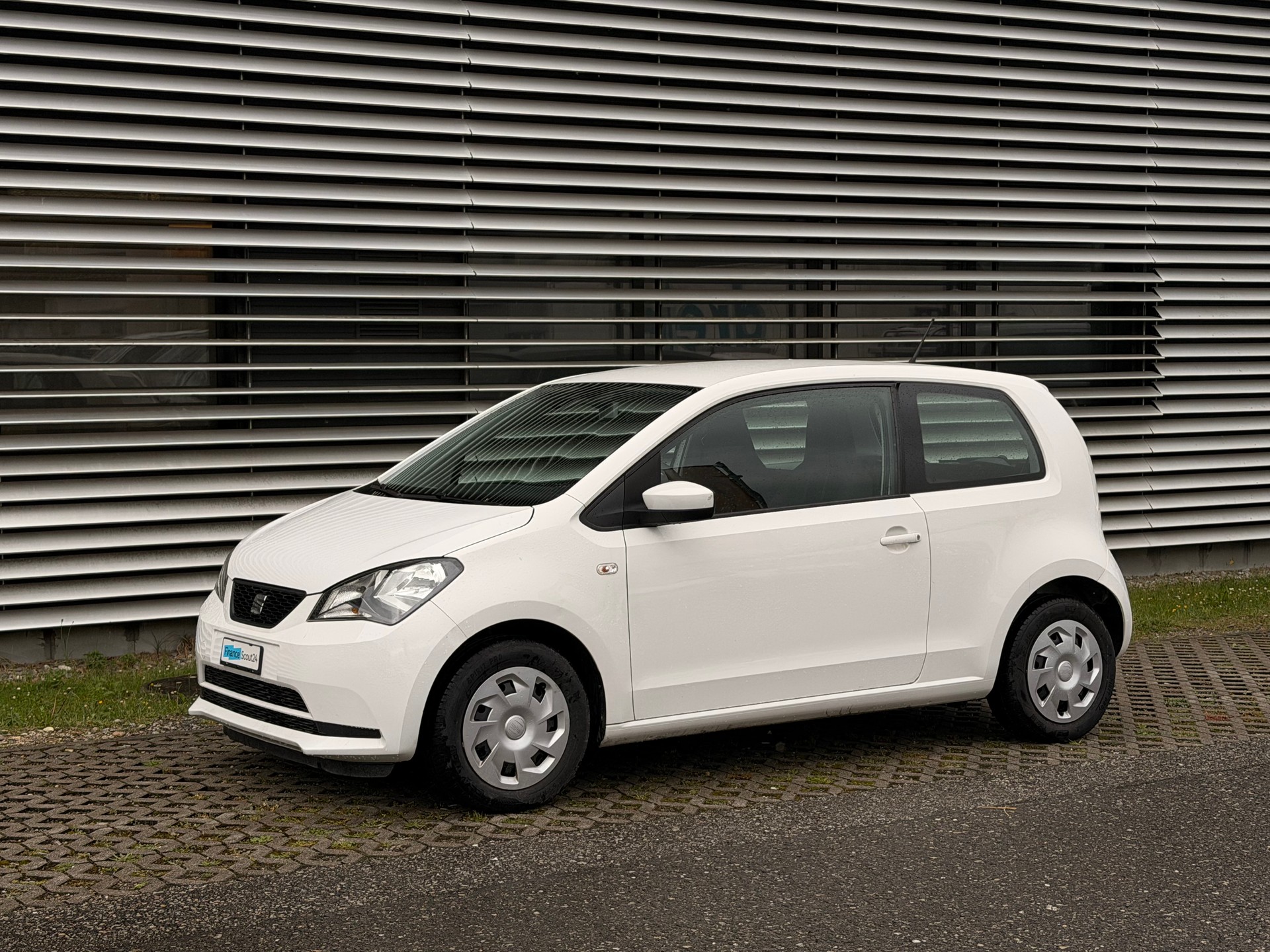 SEAT Mii 1.0 Chic EcoFuel-showroom-element-2