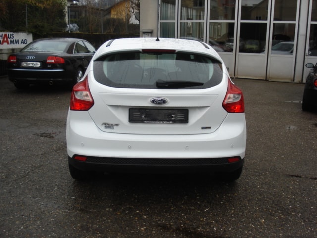 FORD Focus 1.0 SCTi Winner-showroom-element-2