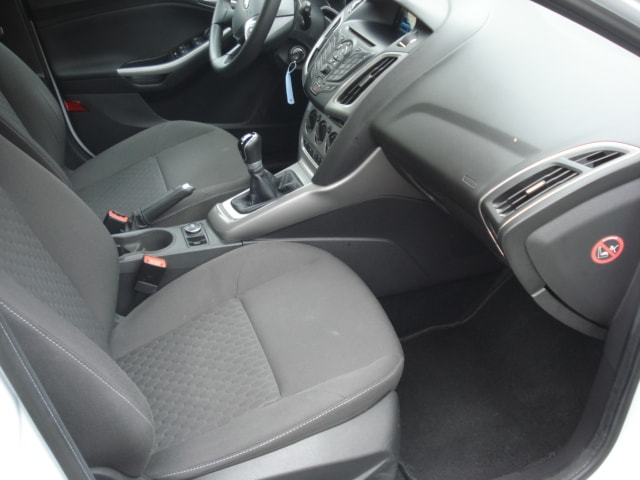 FORD Focus 1.0 SCTi Winner-image-4