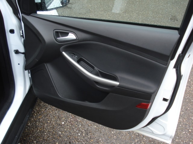 FORD Focus 1.0 SCTi Winner-image-5
