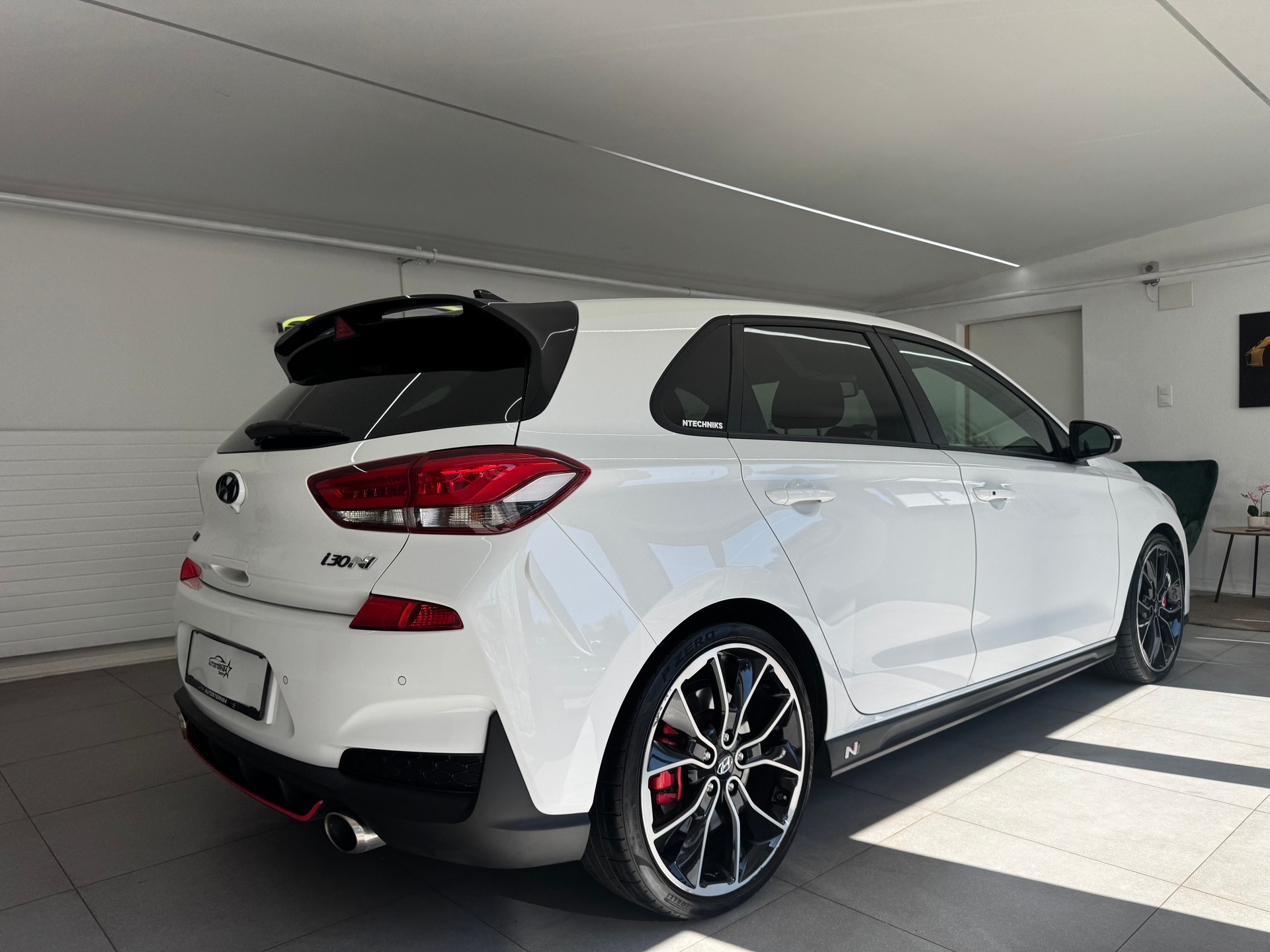 HYUNDAI i30 N 2.0 T-GDi-image-4