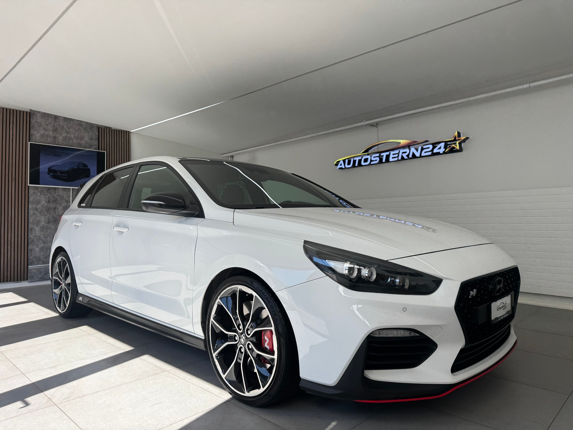 HYUNDAI i30 N 2.0 T-GDi-showroom-element-1