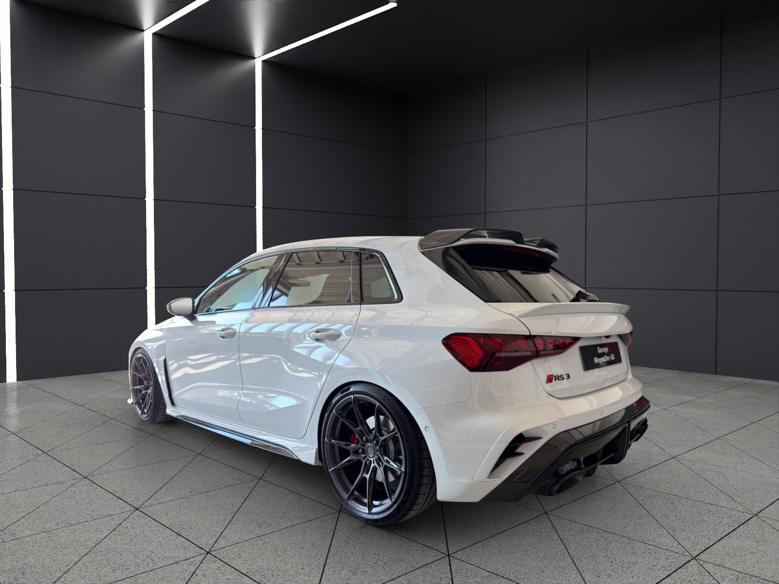 AUDI RS3 Sportback 2.5 TSI quattro S-tronic-image-4