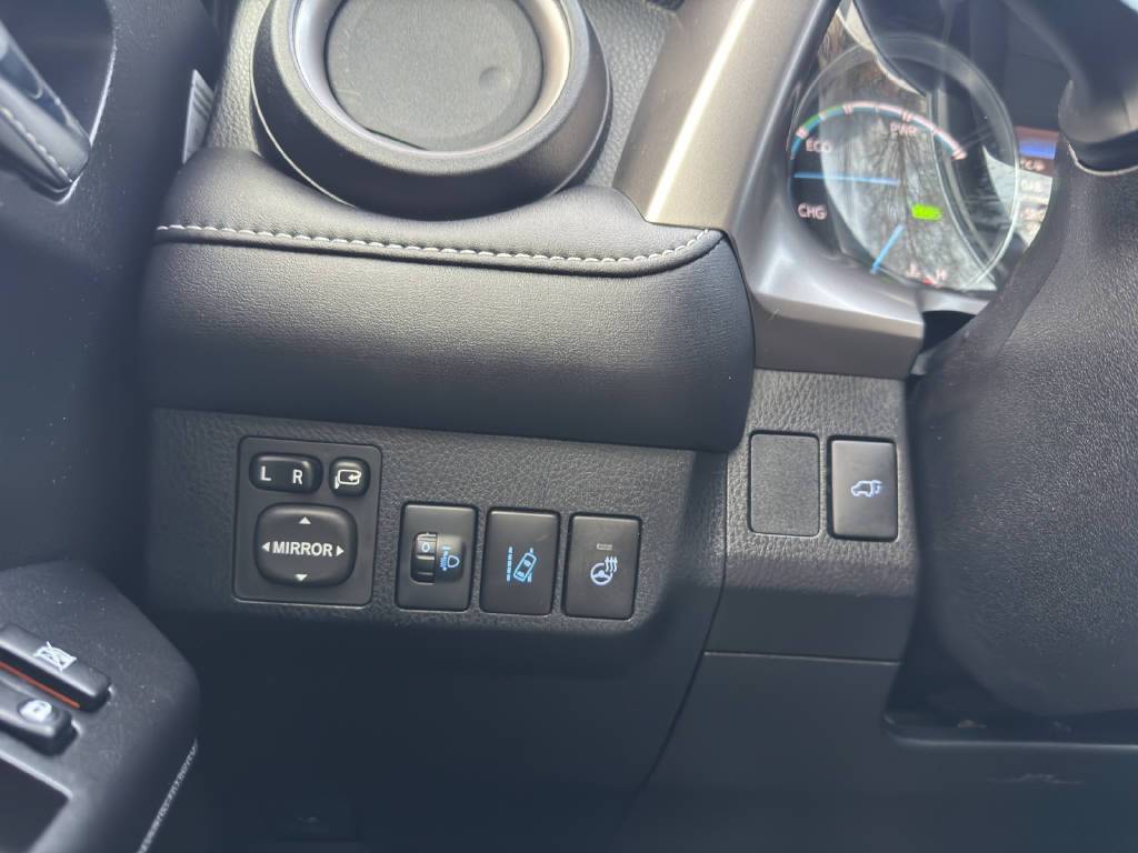 TOYOTA RAV-4 2.5 HSD Sol-image-9