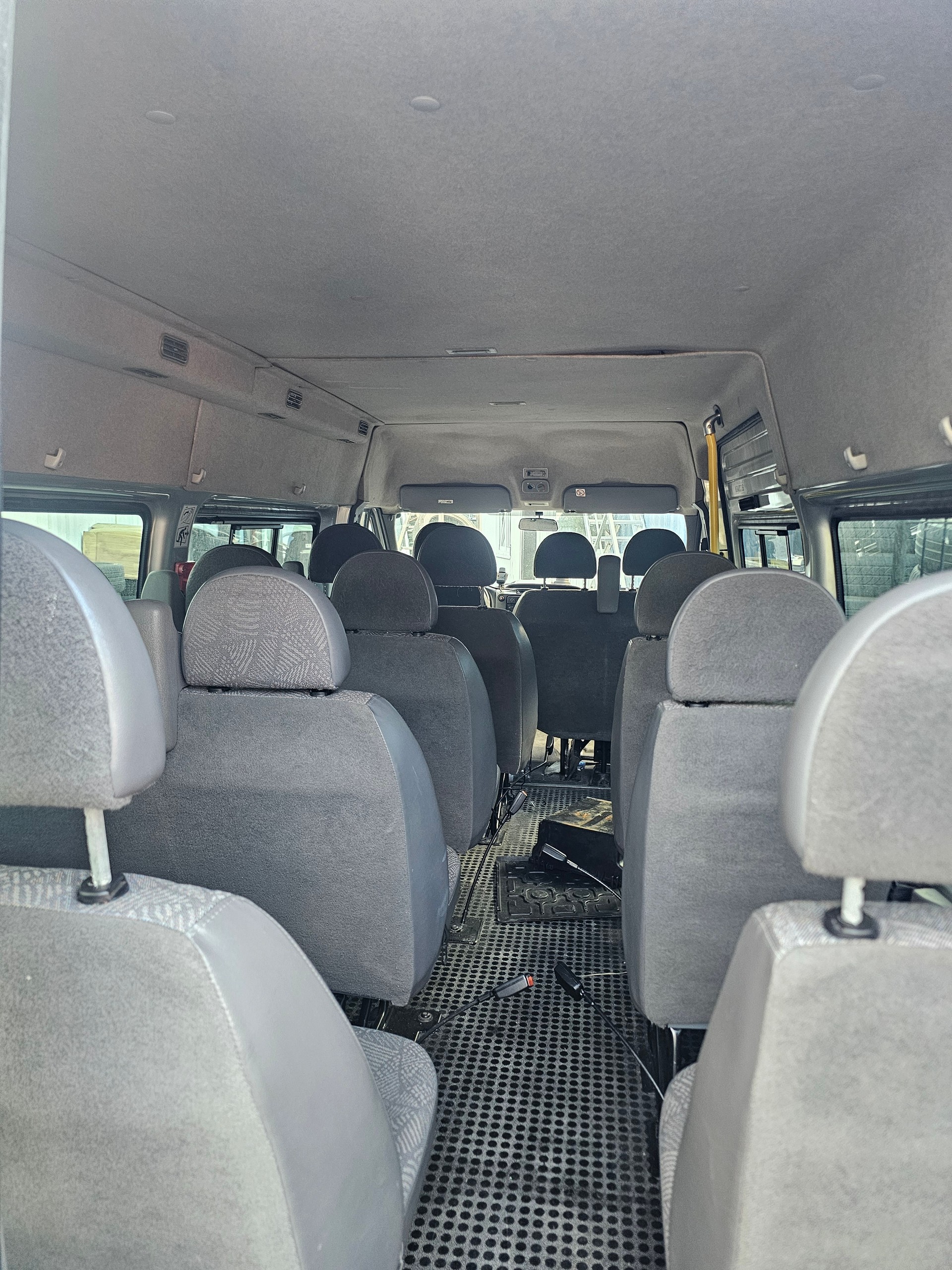 FORD Transit-image-10