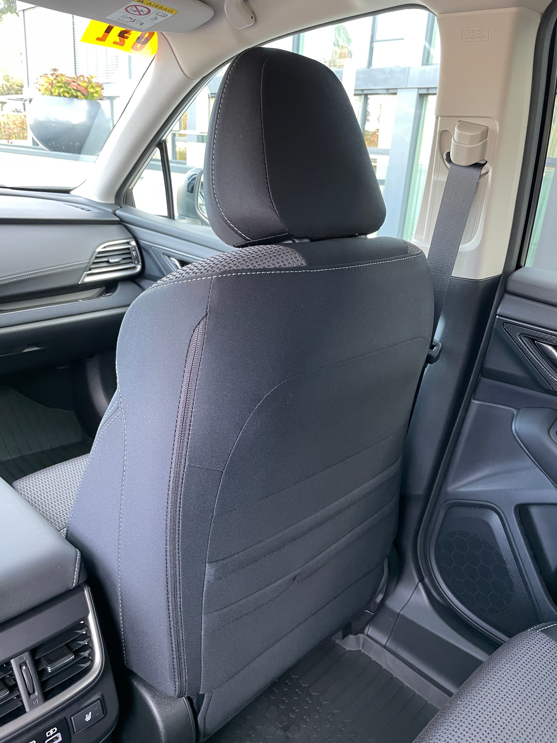 SUBARU Outback 2.5i Advantage AWD Lineartronic-image-15