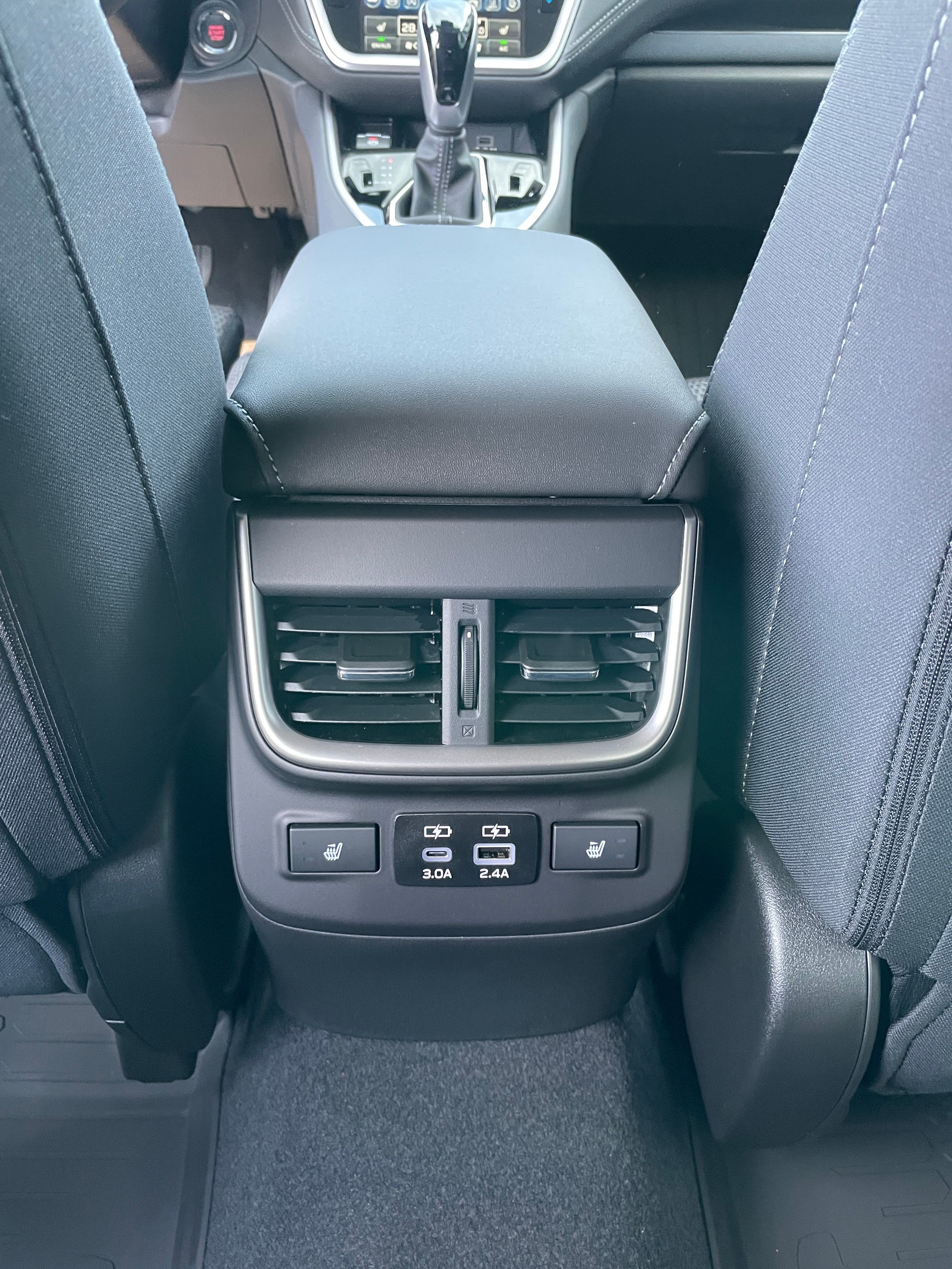 SUBARU Outback 2.5i Advantage AWD Lineartronic-image-16