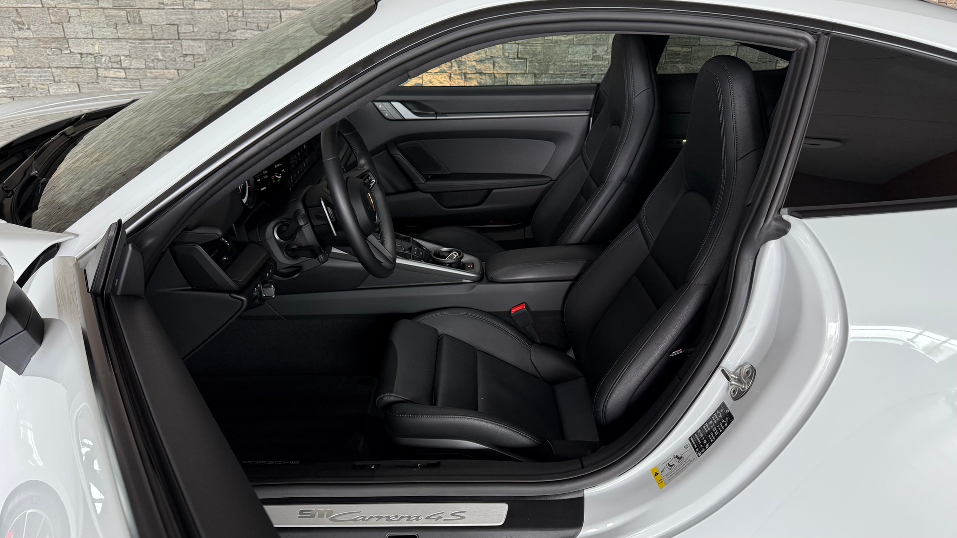 PORSCHE 911 Carrera 4S PDK Sport Design Paket-image-18