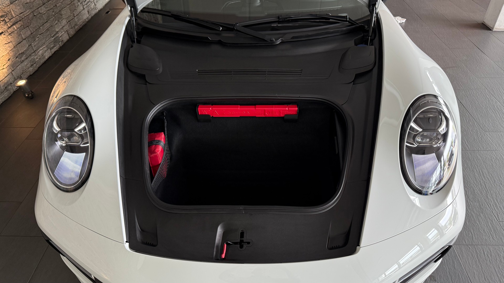 PORSCHE 911 Carrera 4S PDK Sport Design Paket-image-22