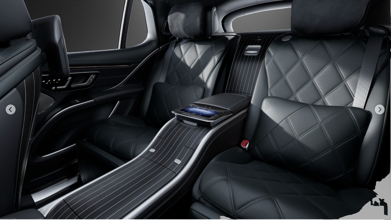 MERCEDES-BENZ EQS SUV 680 Maybach-image-8
