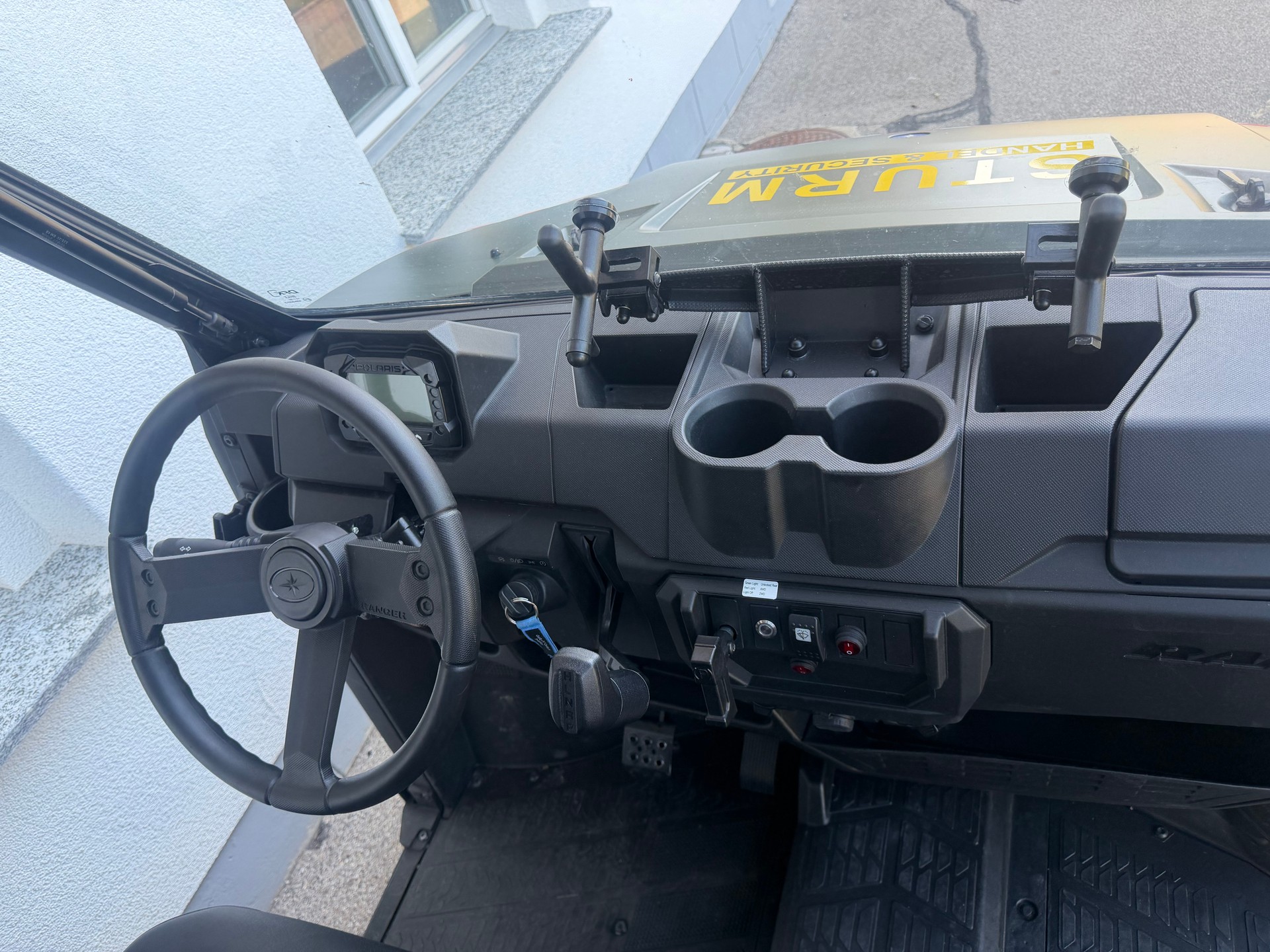 POLARIS 4x4 XP 1000-image-8
