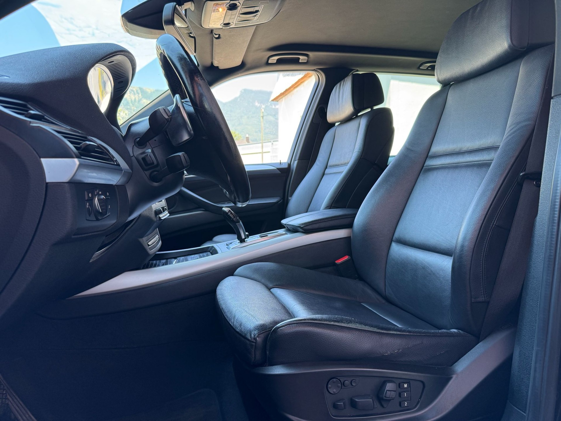 BMW X5 xDrive 40d Steptronic-image-9