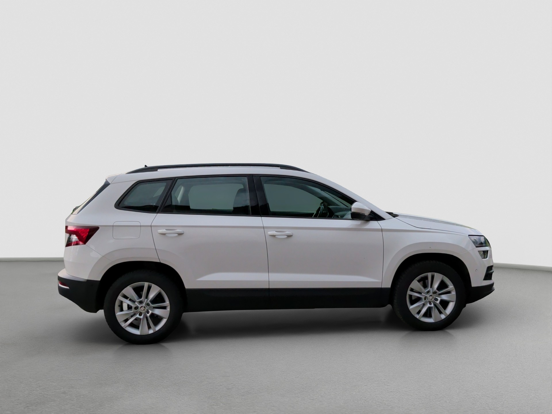 SKODA Karoq 2.0 TDI CR Style 4x4 DSG-image-5