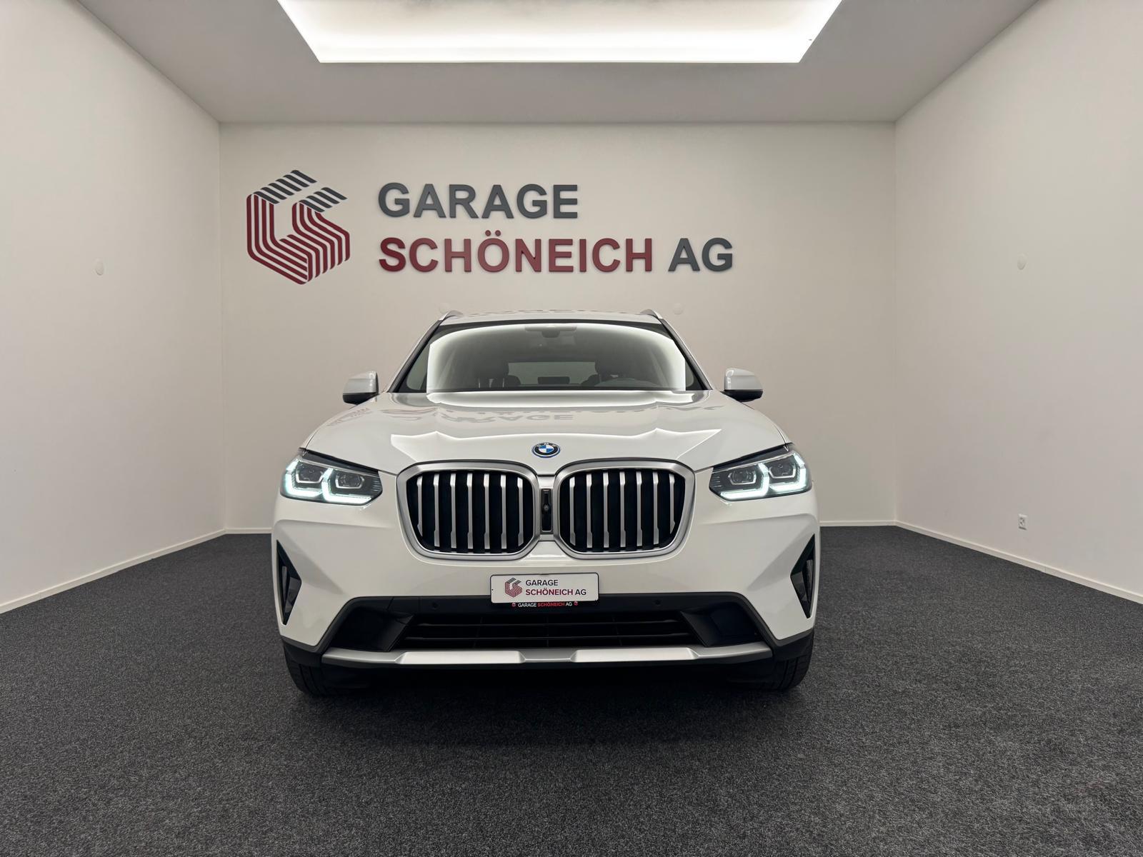 BMW X3 30e xDrive-showroom-element-1