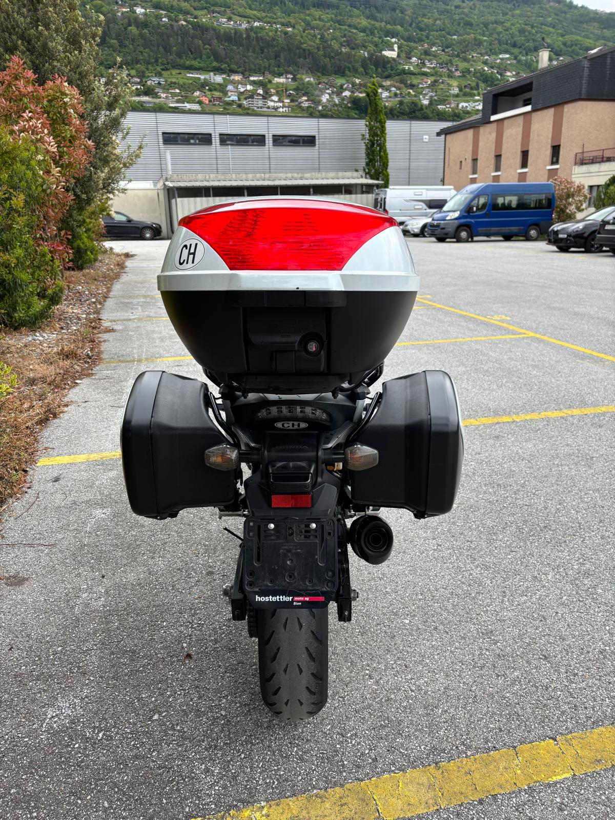HONDA CBF 1000 F ABS-image-3