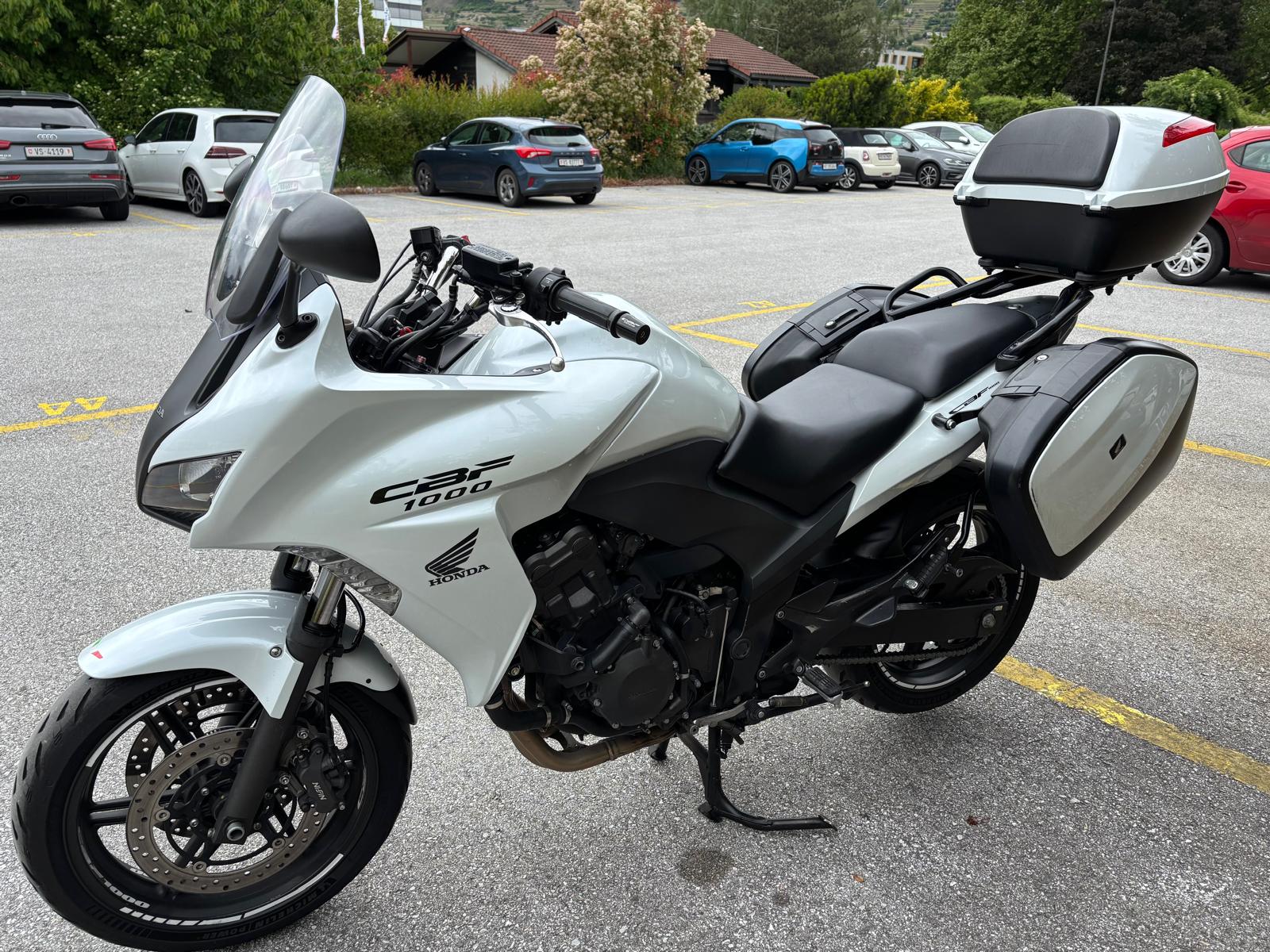 HONDA CBF 1000 F ABS-image-0