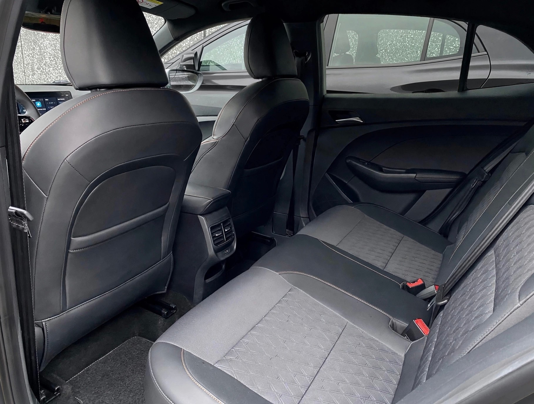 MG 3 1.5 *VollHybrid*Swiss*Luxury*Automat*-image-5