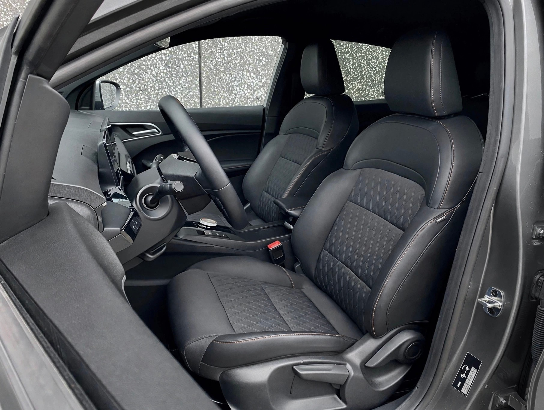 MG 3 1.5 *VollHybrid*Swiss*Luxury*Automat*-showroom-element-3
