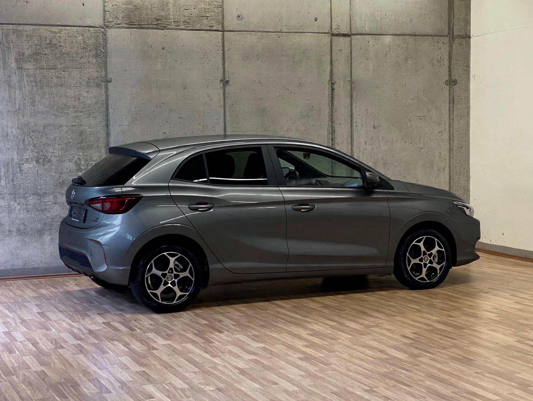 MG 3 1.5 *VollHybrid*Swiss*Luxury*Automat*-showroom-element-2