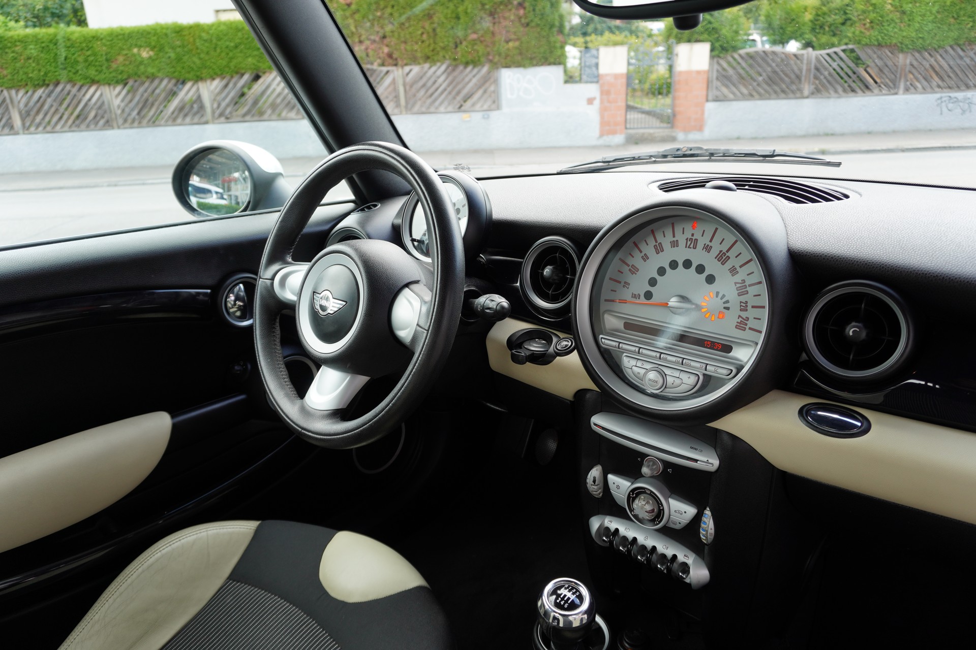 MINI Cooper-image-11