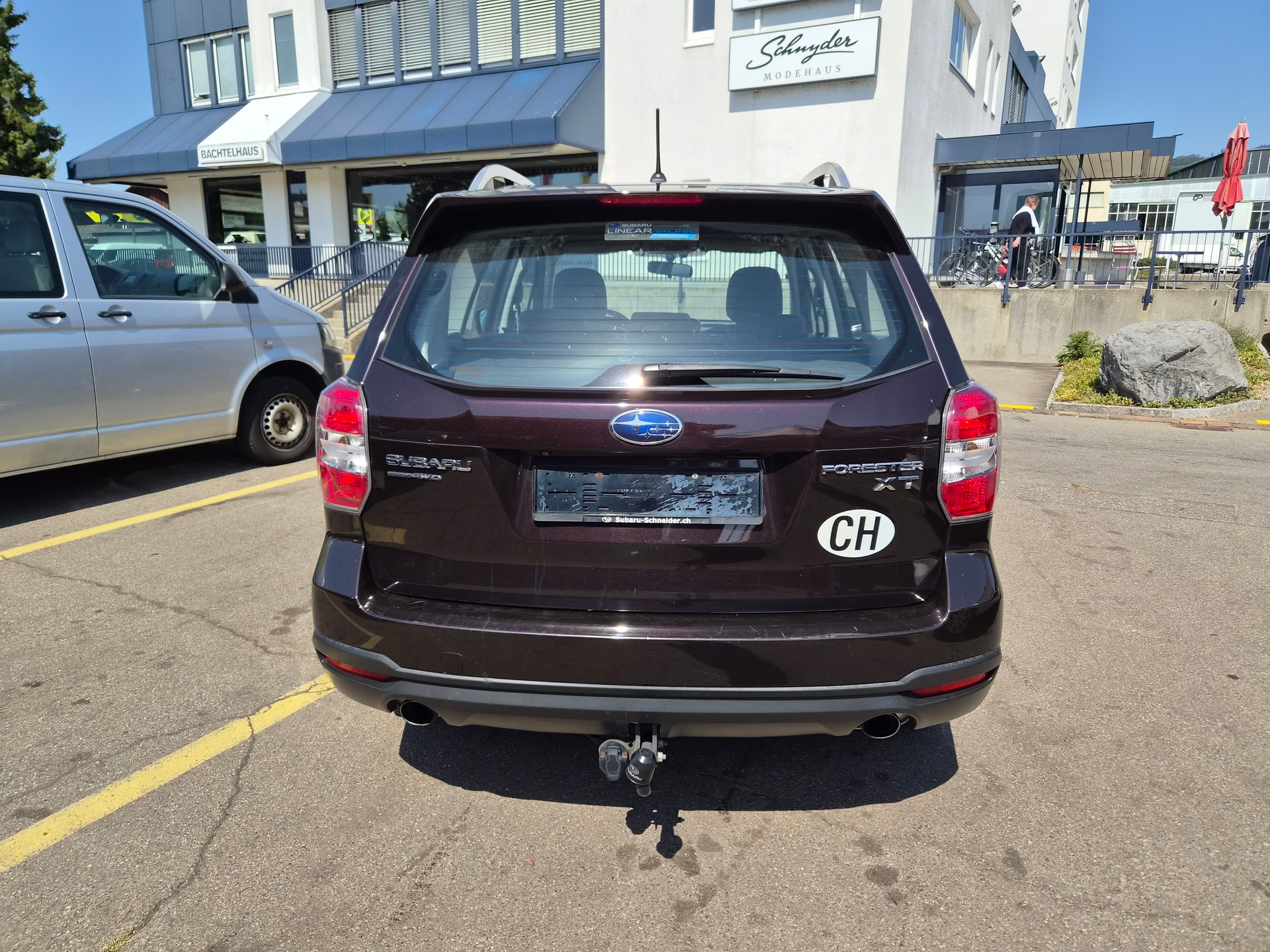 SUBARU Forester 2.0XT Sport Lineartronic-showroom-element-2