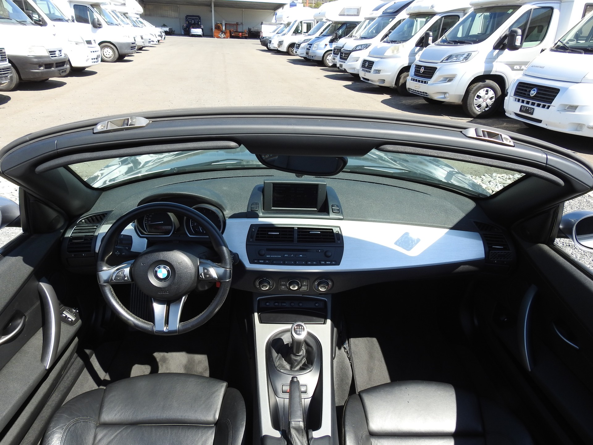 BMW Z4 2.5i Roadster-image-28