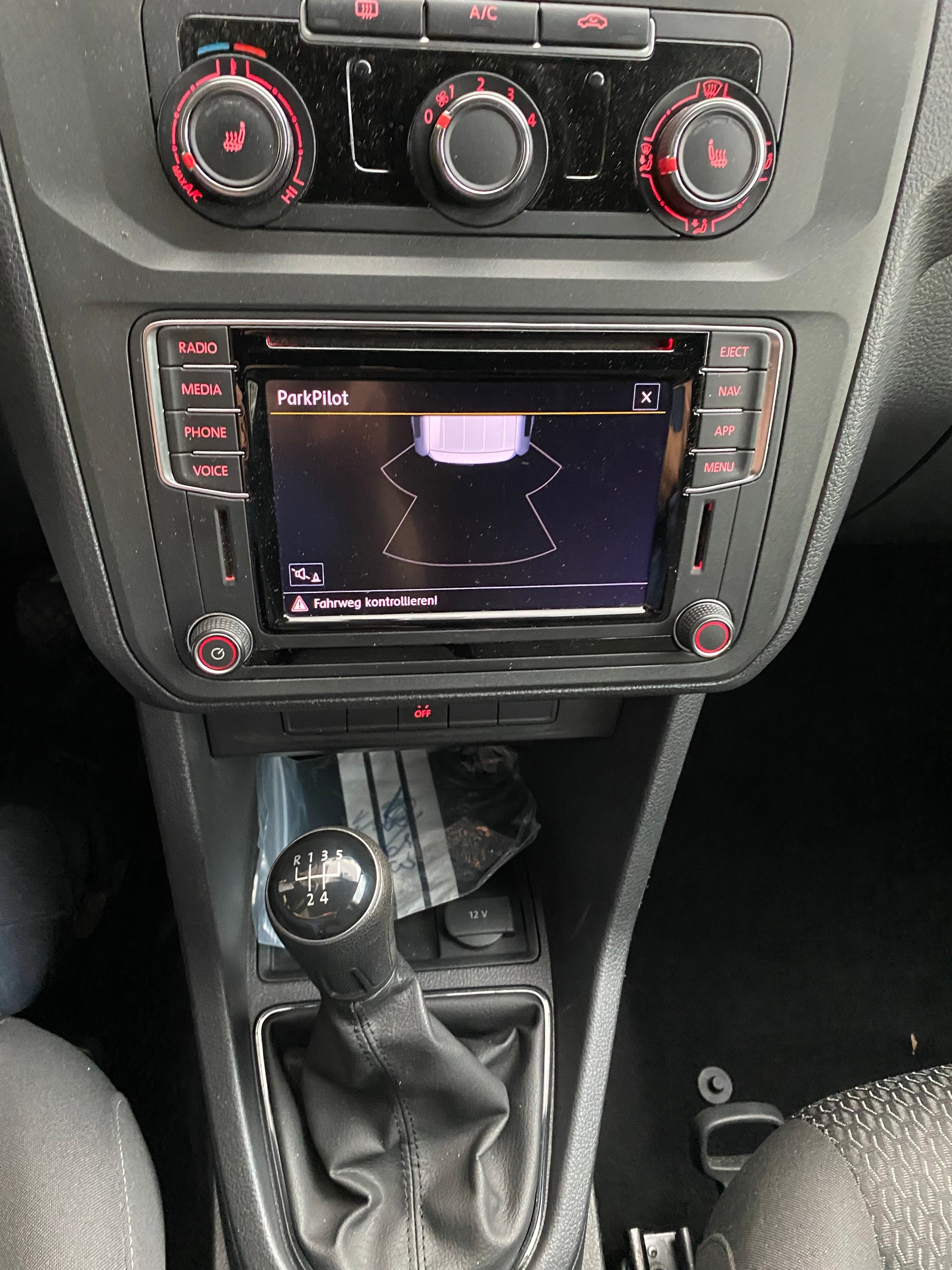 VW Caddy Maxi 2.0 TDI Trendline-image-3