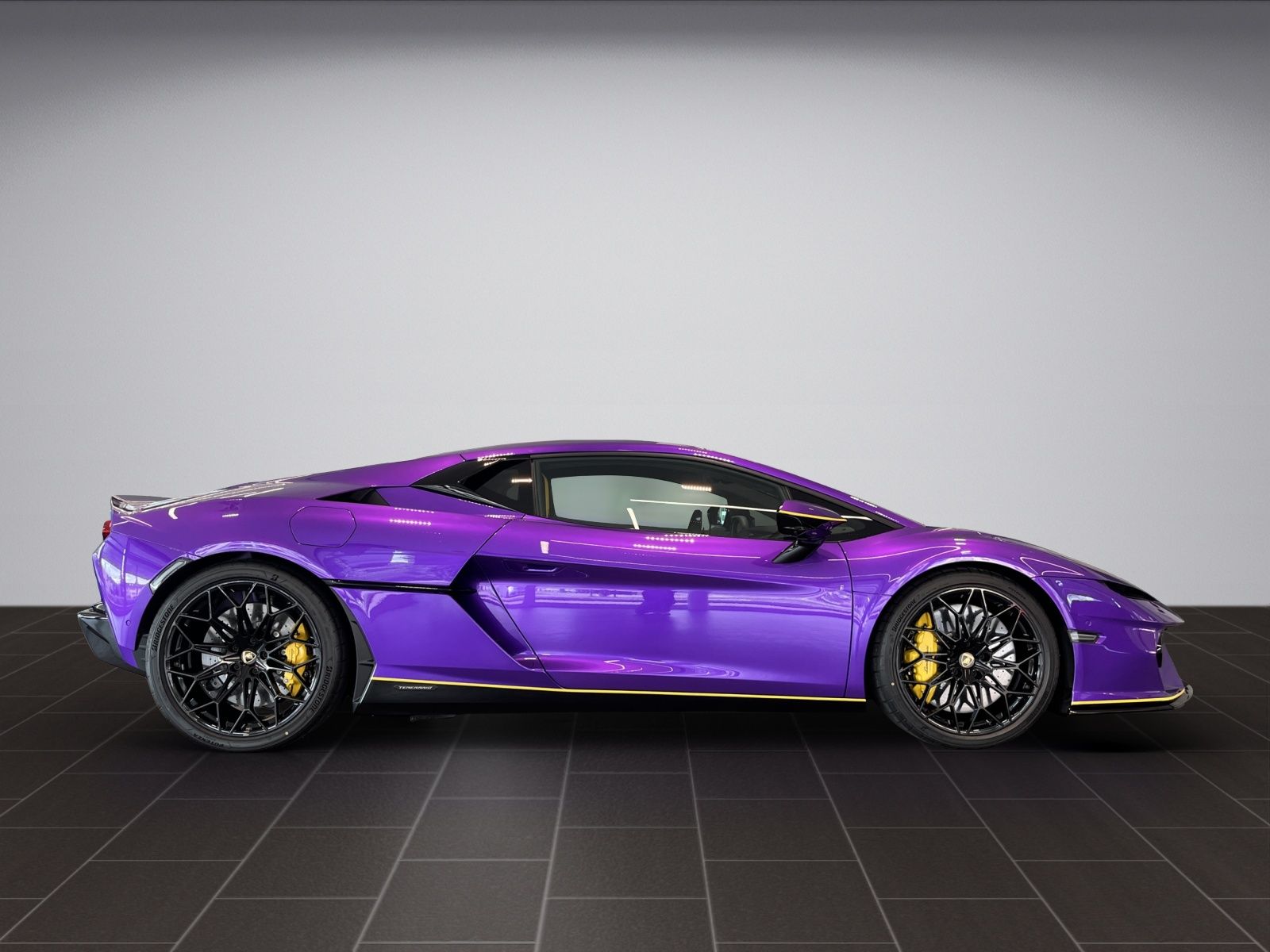 LAMBORGHINI Temerario Coupé 4.0-showroom-element-1
