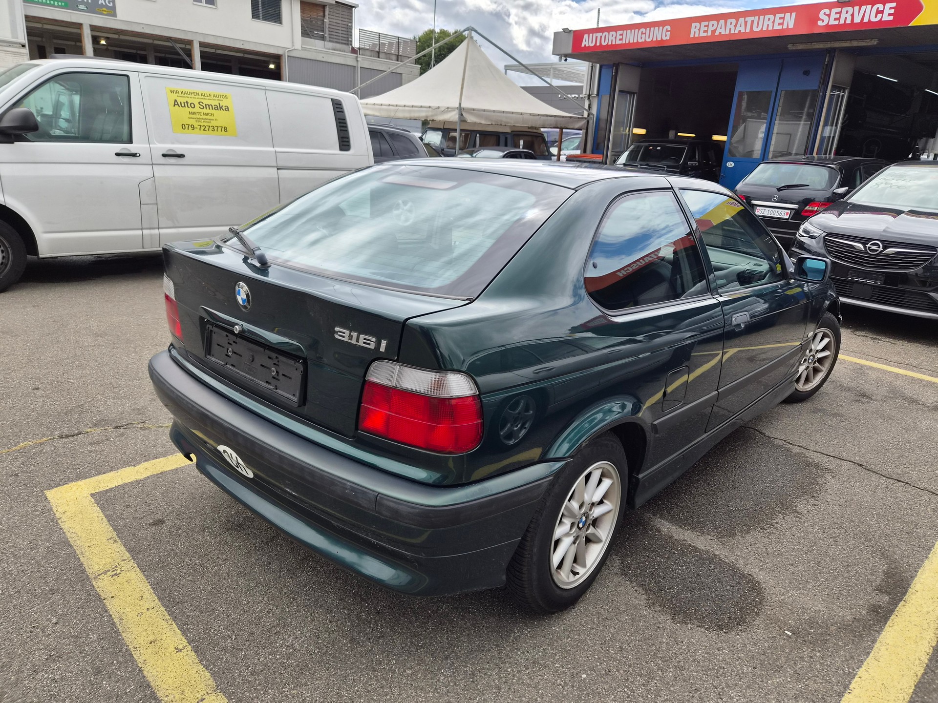 BMW 316i Compact Comfort-showroom-element-3