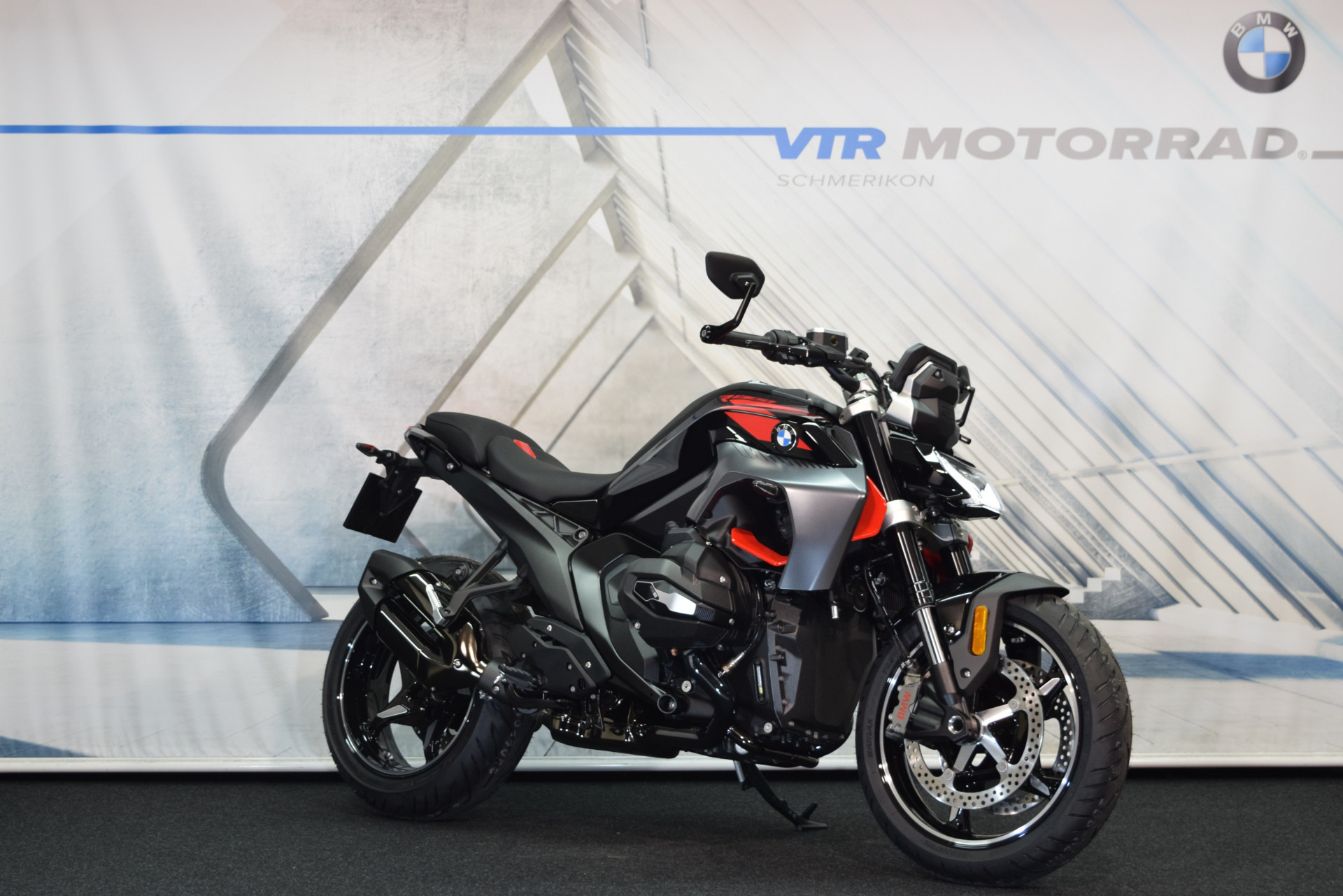 BMW R 1300 R Exclusive Opt.719 - Boxer-Deal nur bis 30.09.2026!