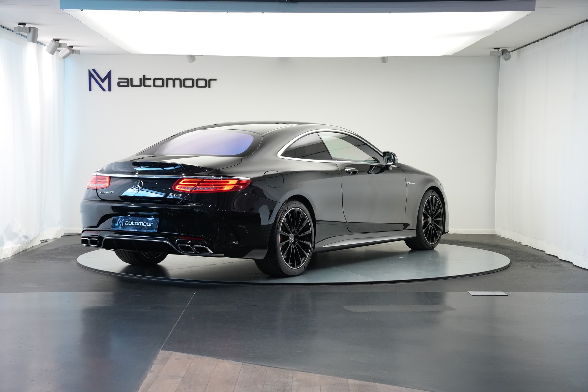 MERCEDES-BENZ S 63 AMG Coupé 4Matic Speedshift MCT *Keramik* *Burmester* *Standheizung*-image-4